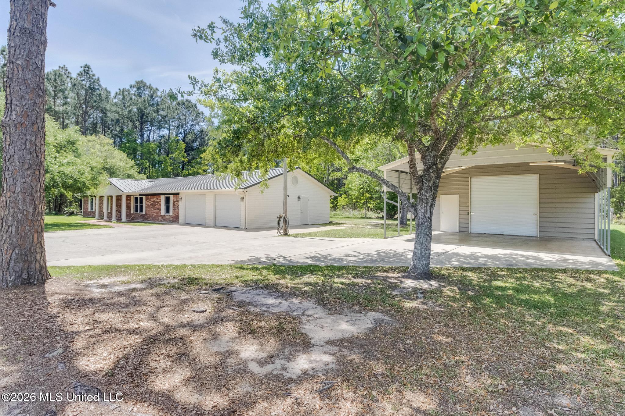 114 Campion Drive Property Photo 32