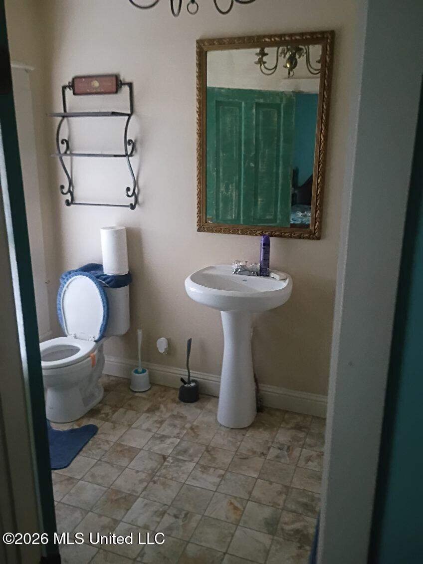 544 N Liberty Road Property Photo 28
