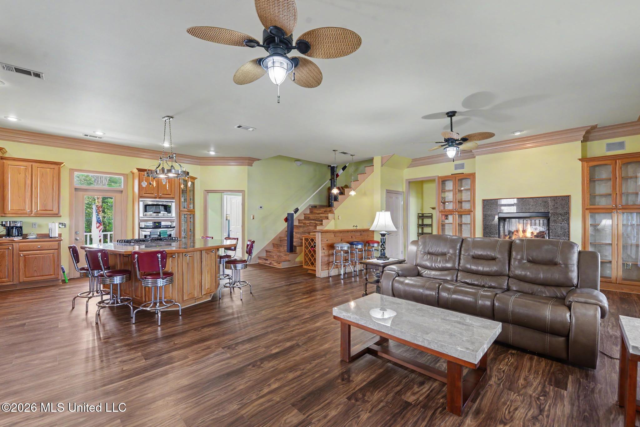 4020 Nineteenth Street Property Photo 6