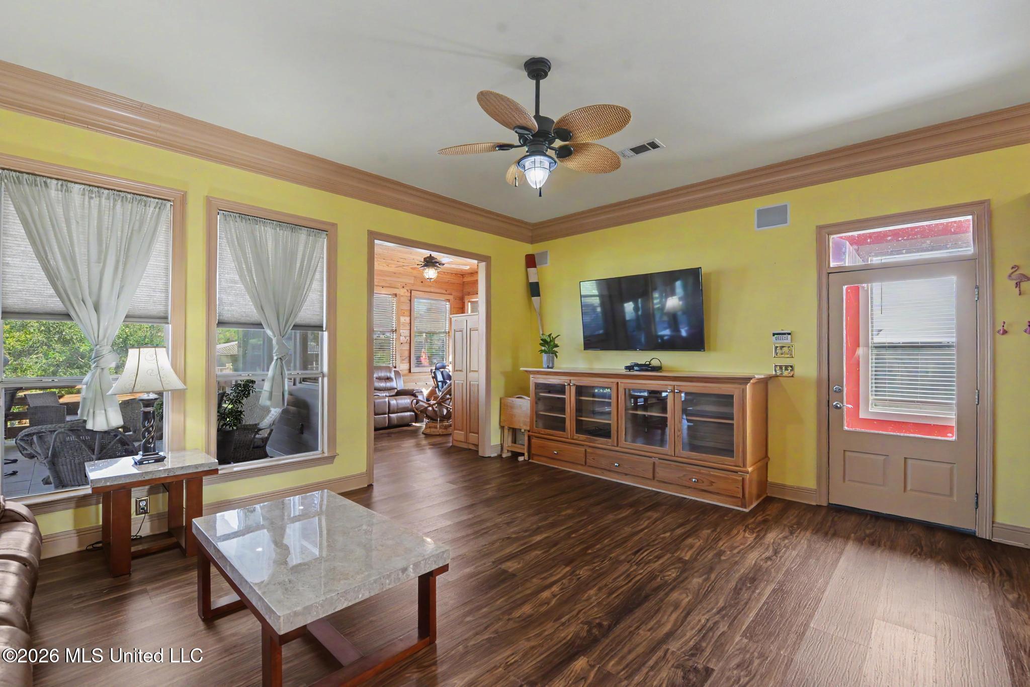 4020 Nineteenth Street Property Photo 8