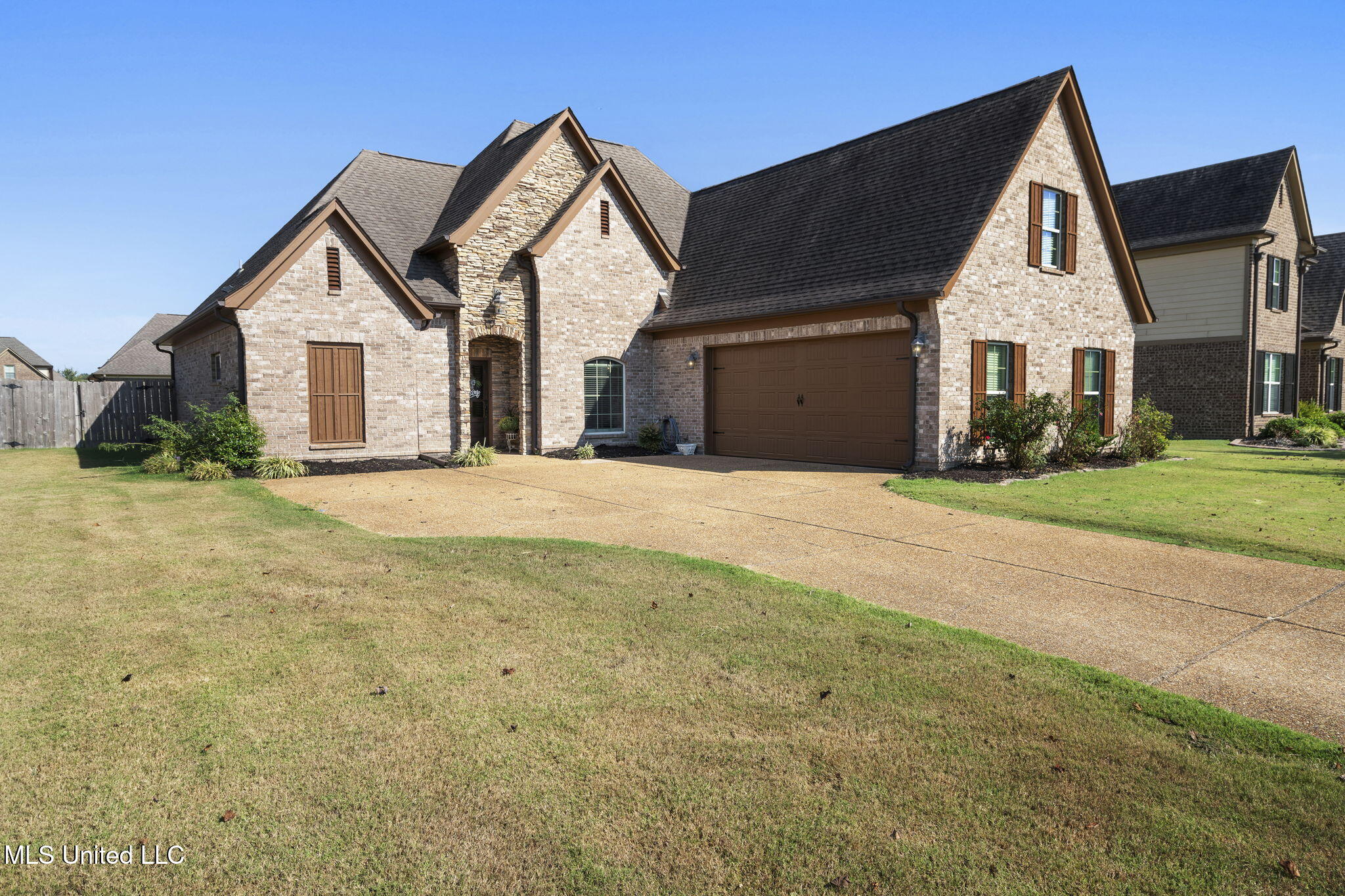 1098 S Broadwing Circle Property Photo 1