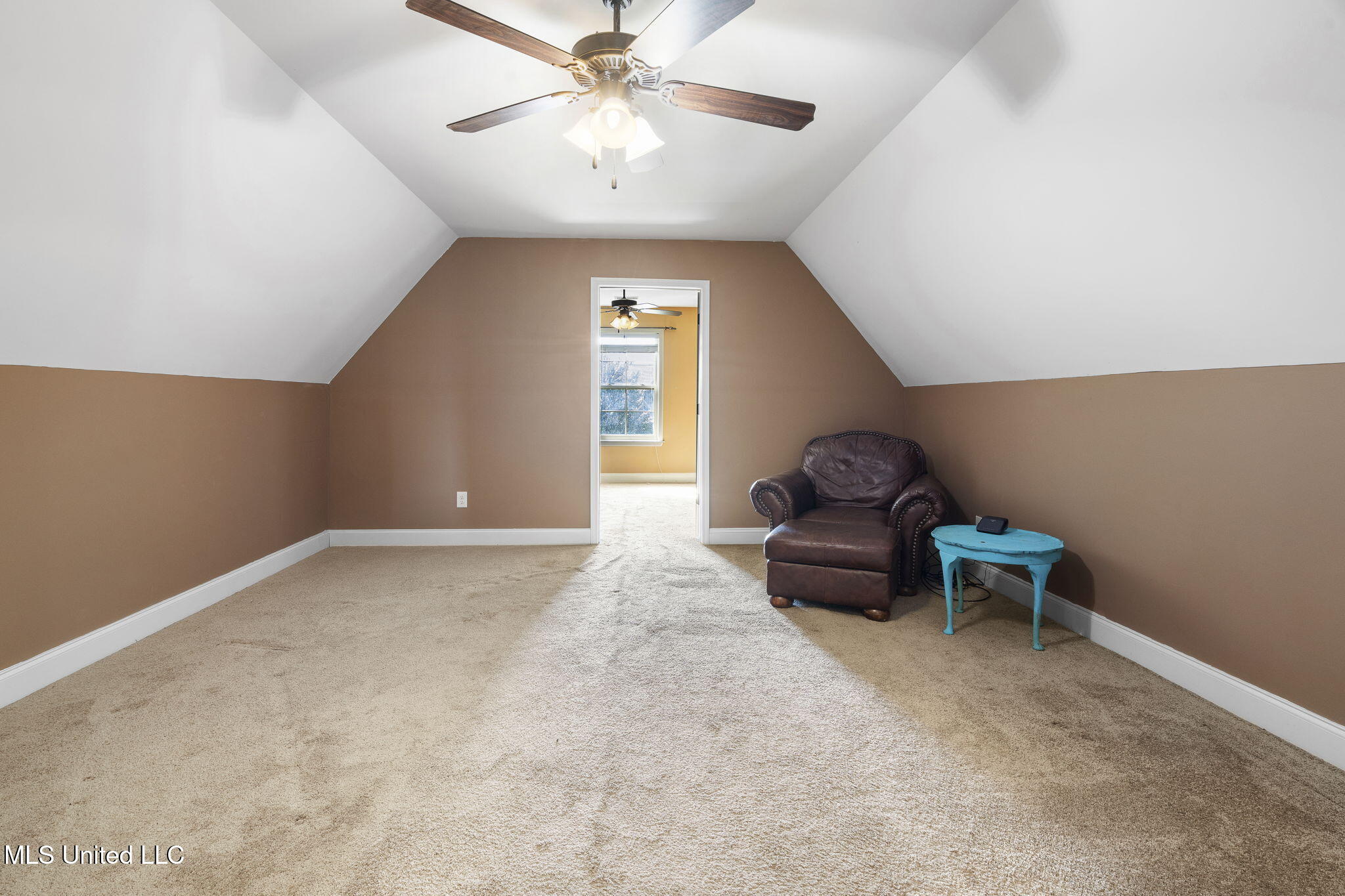 1098 S Broadwing Circle Property Photo 22