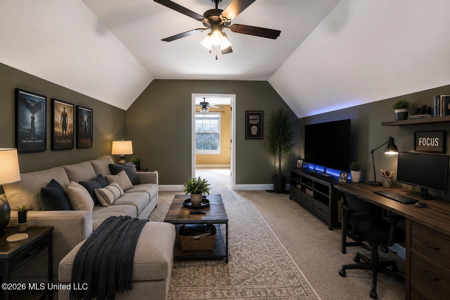1098 S Broadwing Circle Property Photo 23