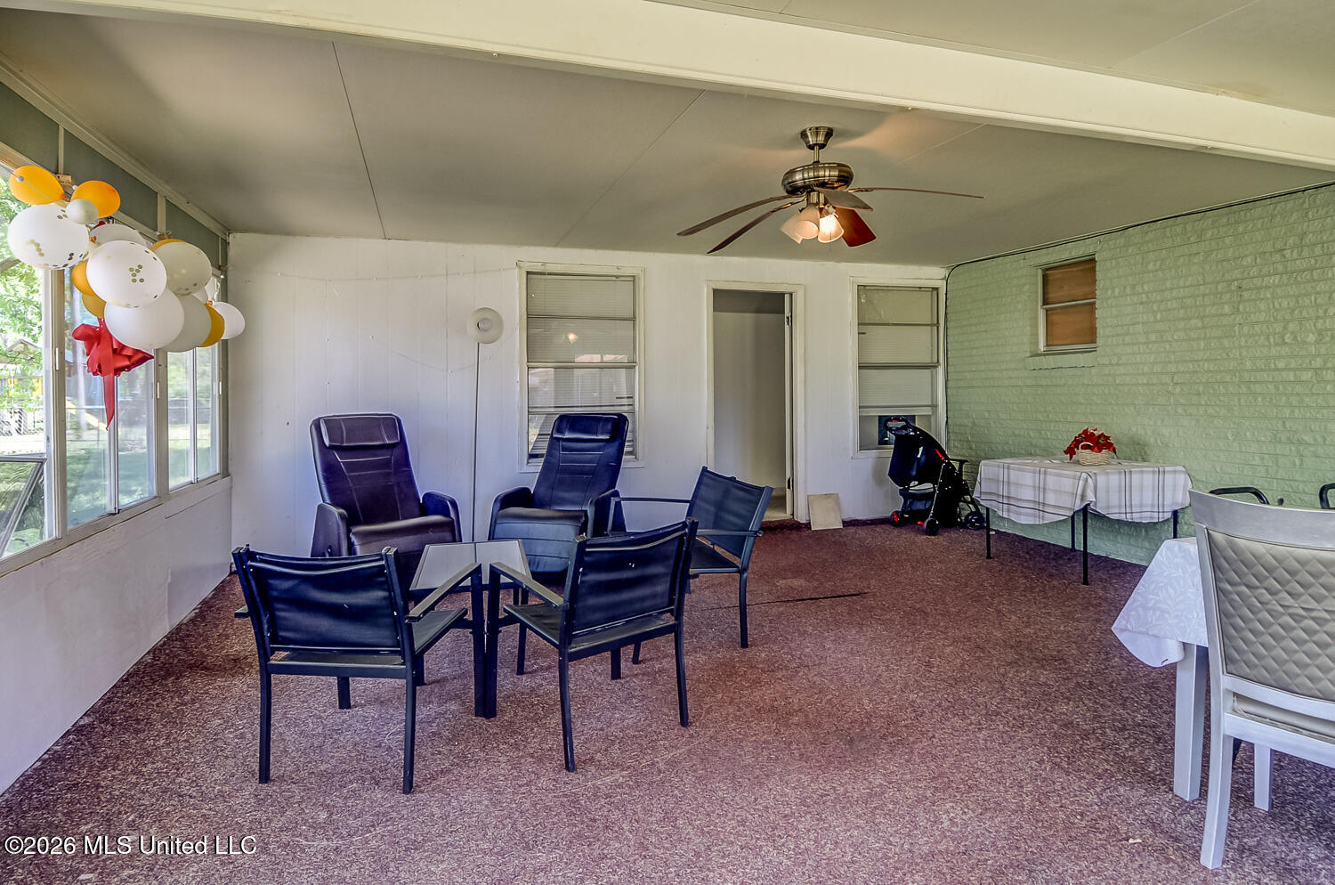359 Florence Avenue Property Photo 25