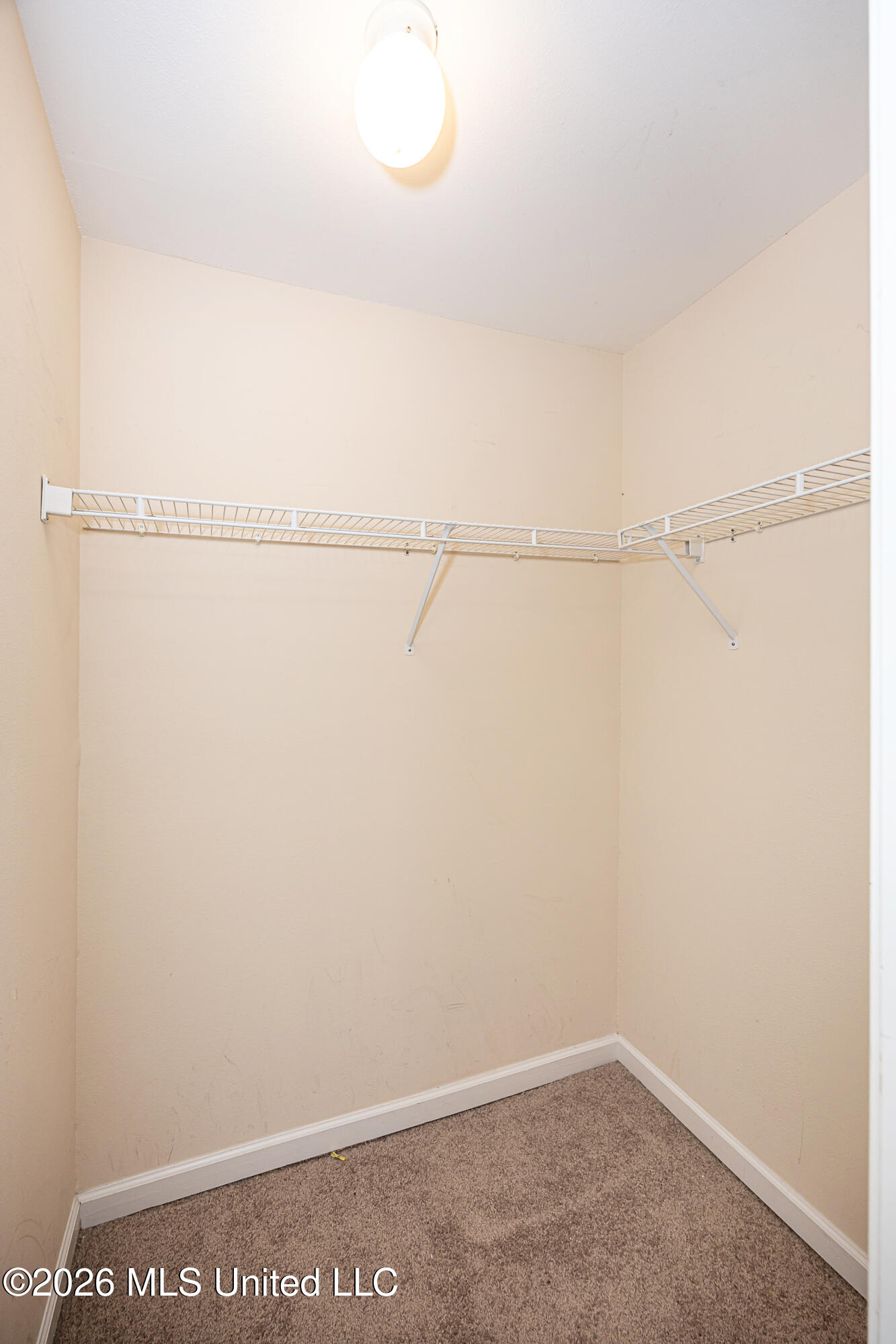 2421 Beachview Drive Property Photo 25