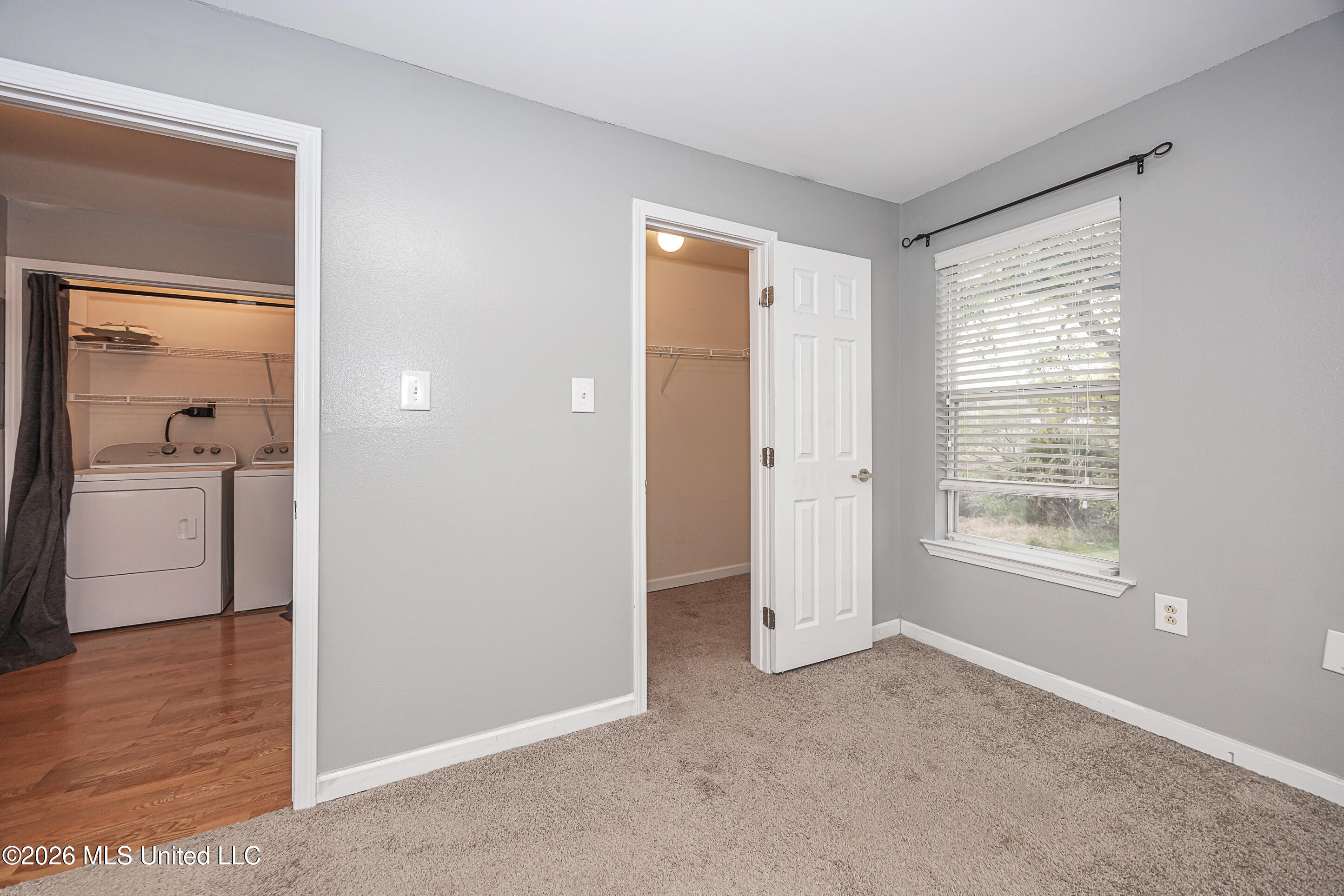 2421 Beachview Drive Property Photo 26