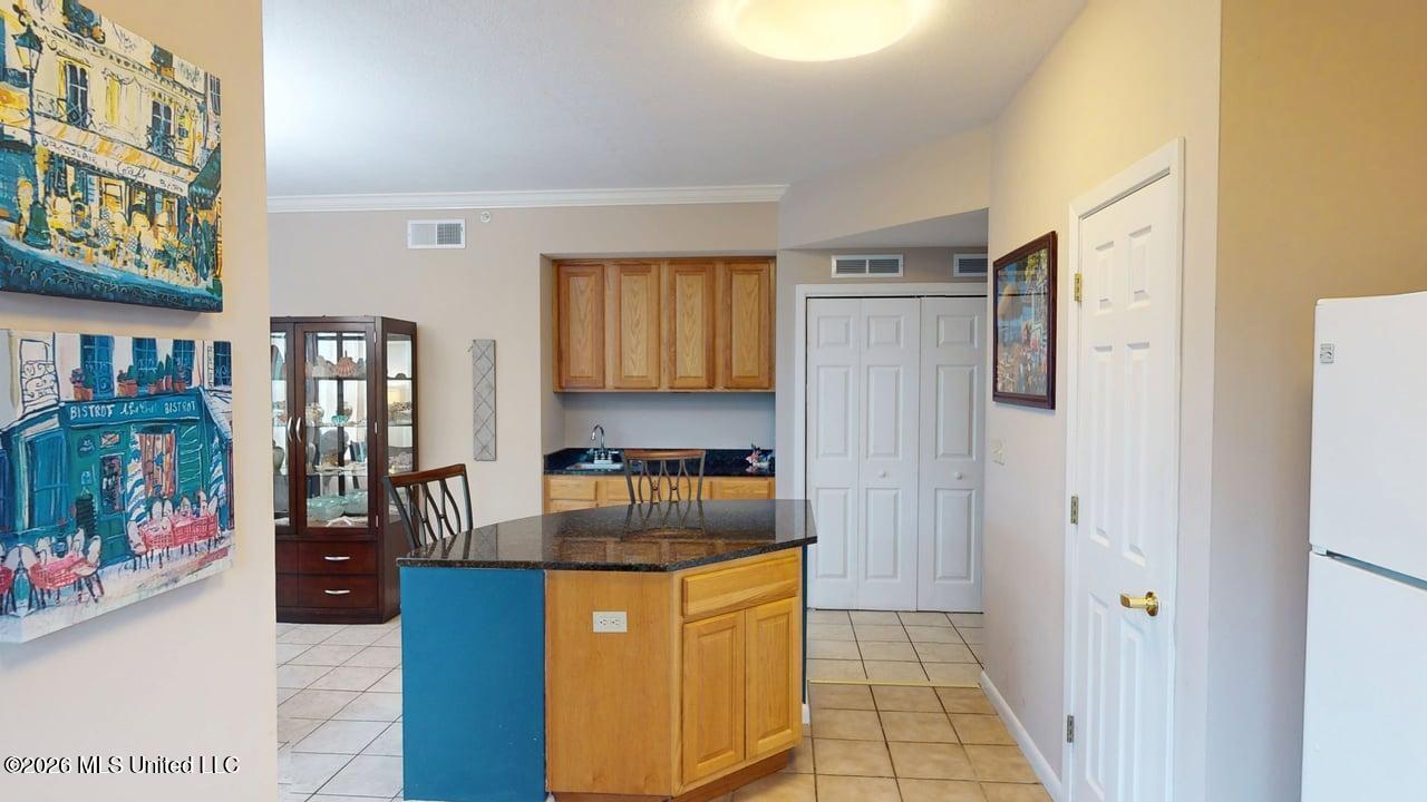 2230 Beach Drive Property Photo 9
