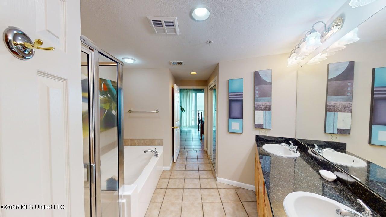2230 Beach Drive Property Photo 12