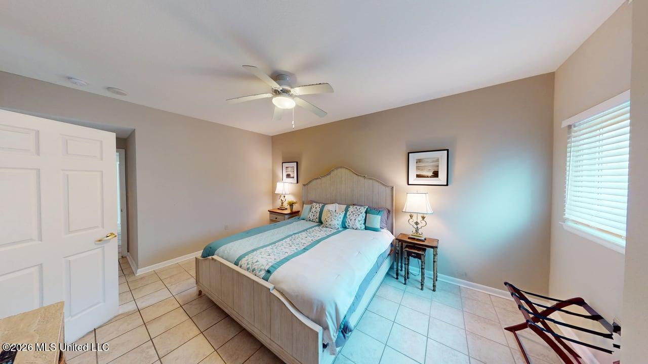 2230 Beach Drive Property Photo 19