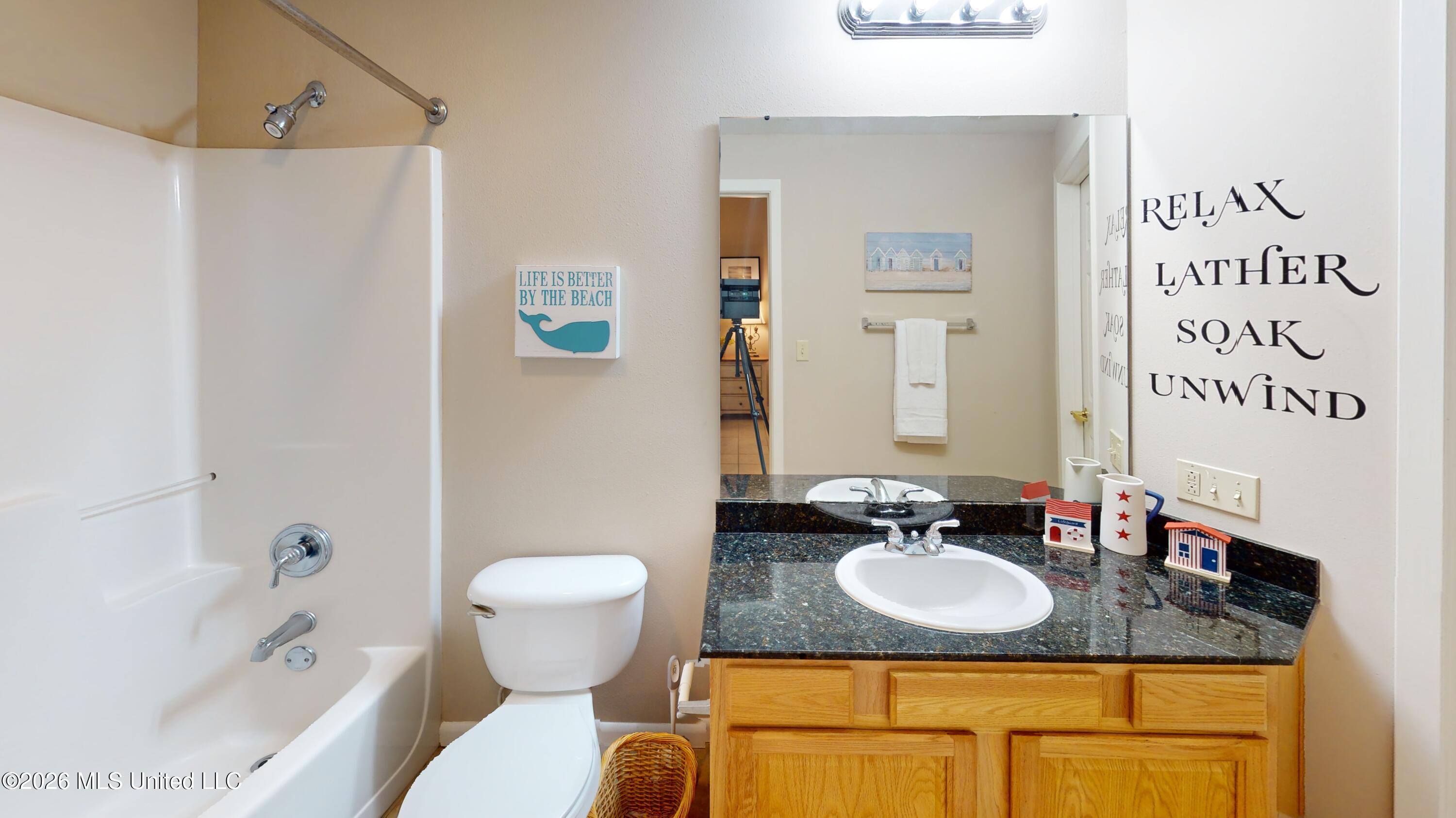 2230 Beach Drive Property Photo 20