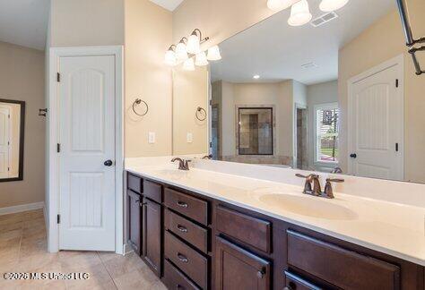 2175 Redbud Cove Property Photo 13