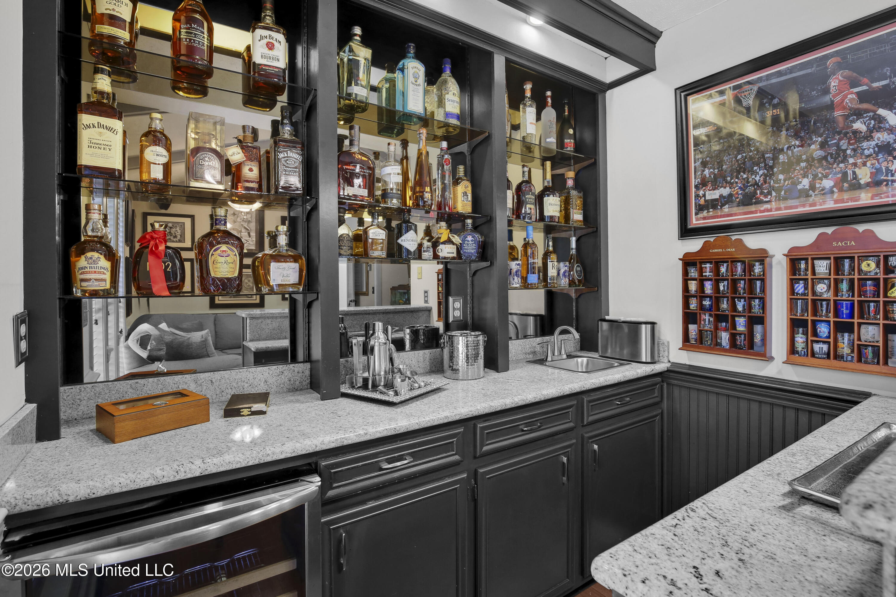 301 Calumet Drive Property Photo 10