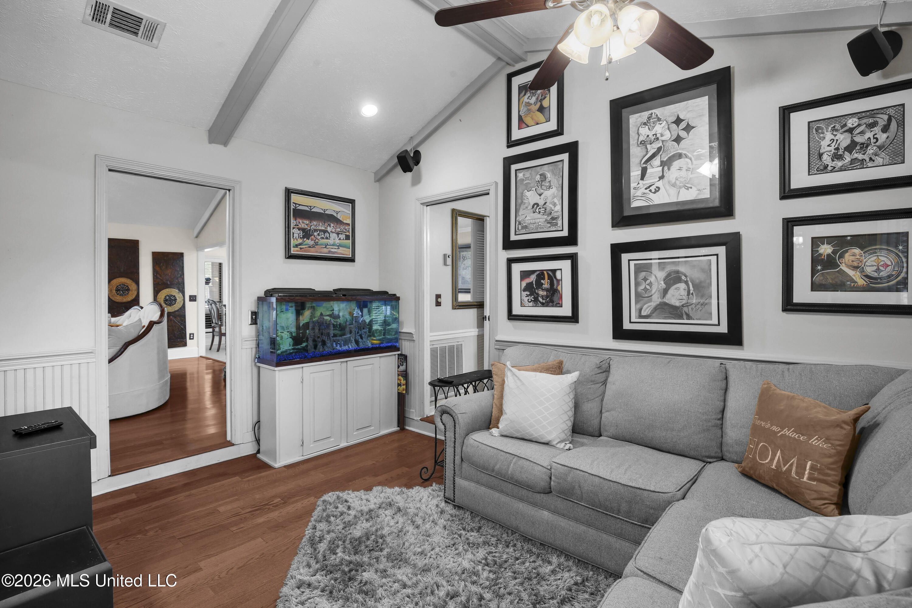301 Calumet Drive Property Photo 11