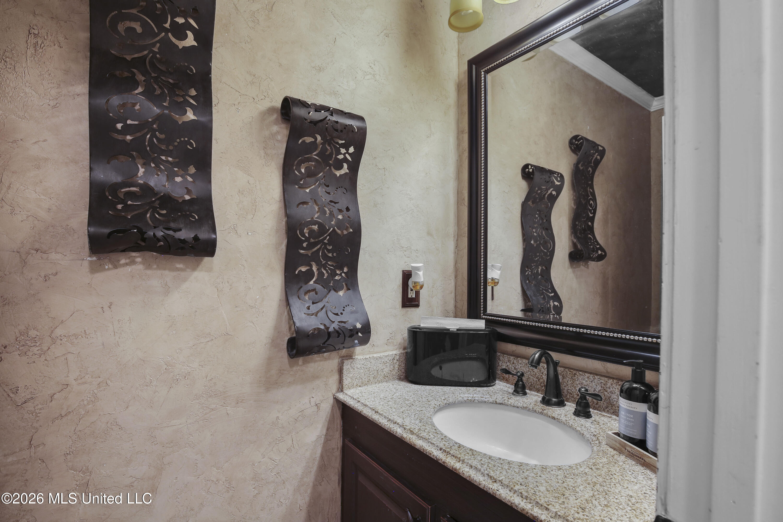 301 Calumet Drive Property Photo 17