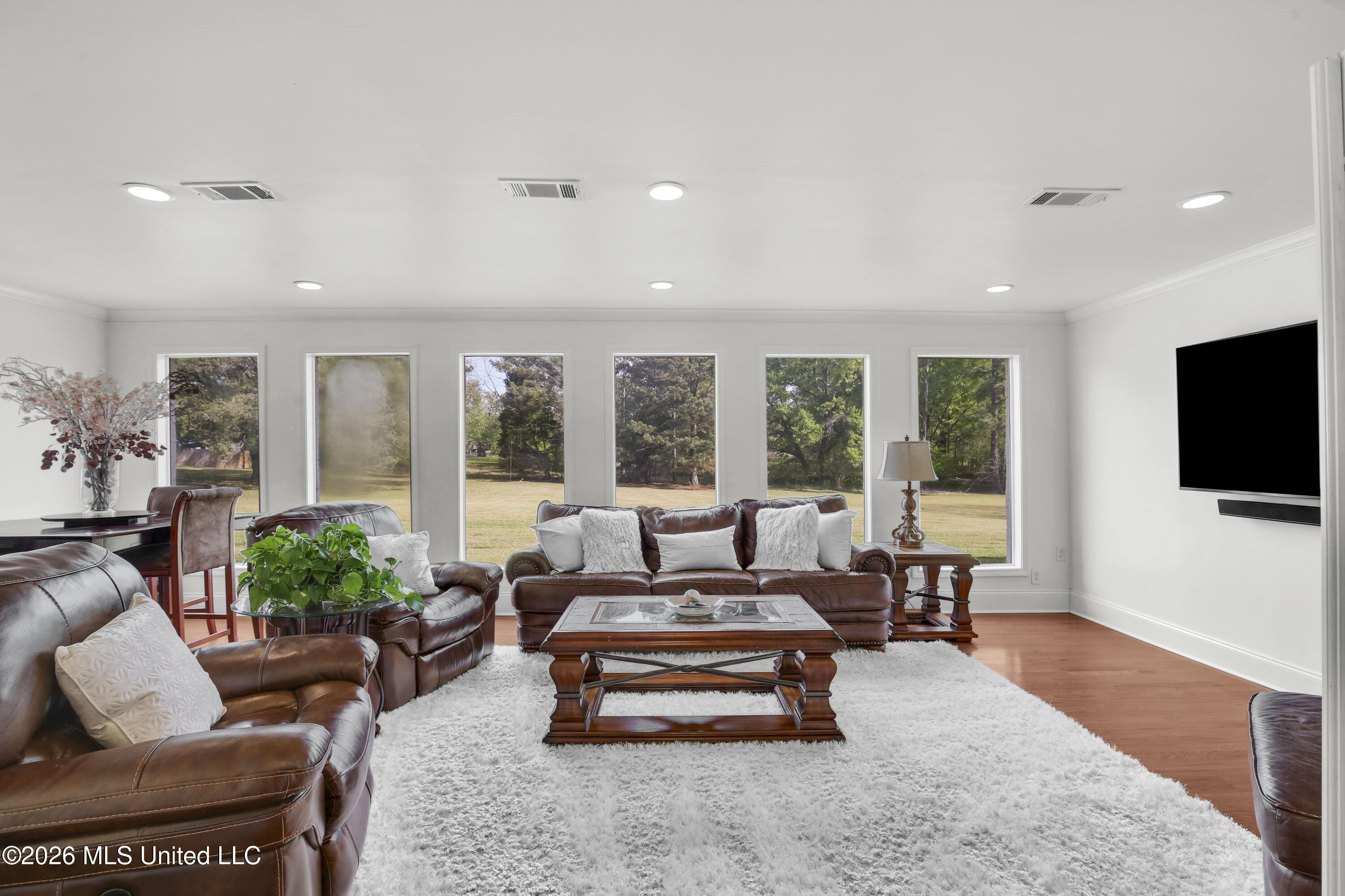301 Calumet Drive Property Photo 18