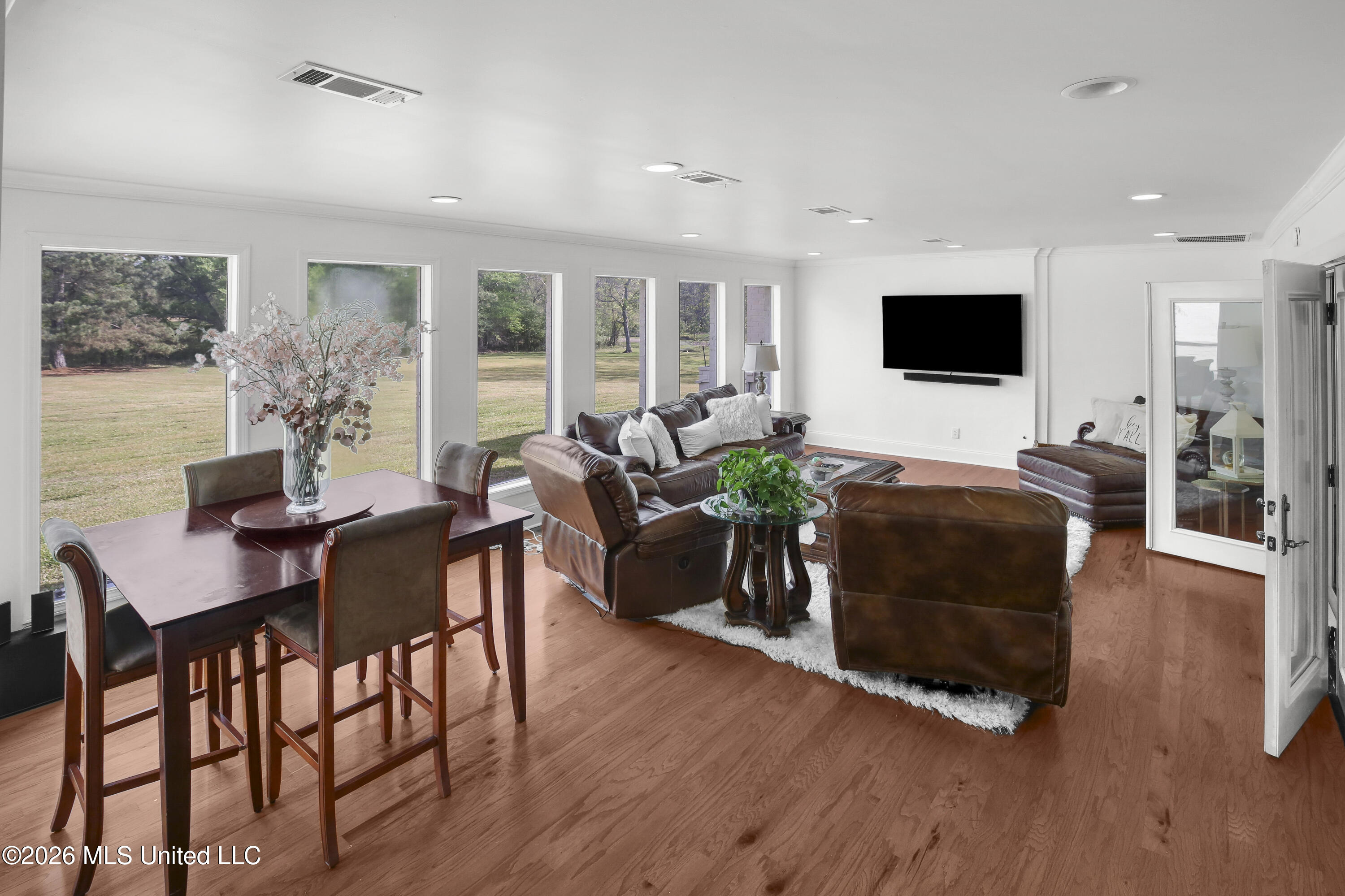 301 Calumet Drive Property Photo 20