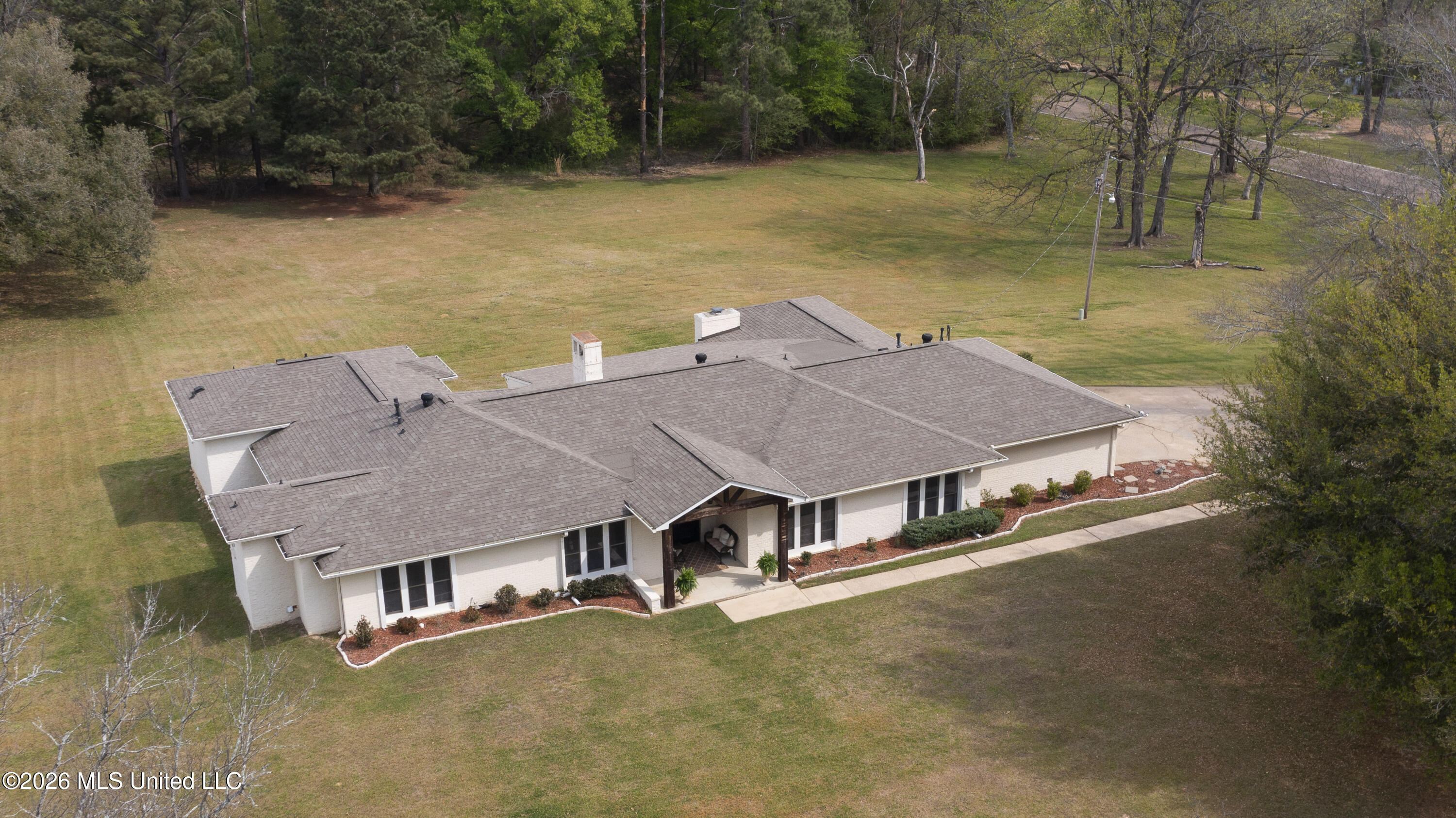301 Calumet Drive Property Photo 39