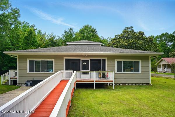 711 Neal Road Property Photo 1