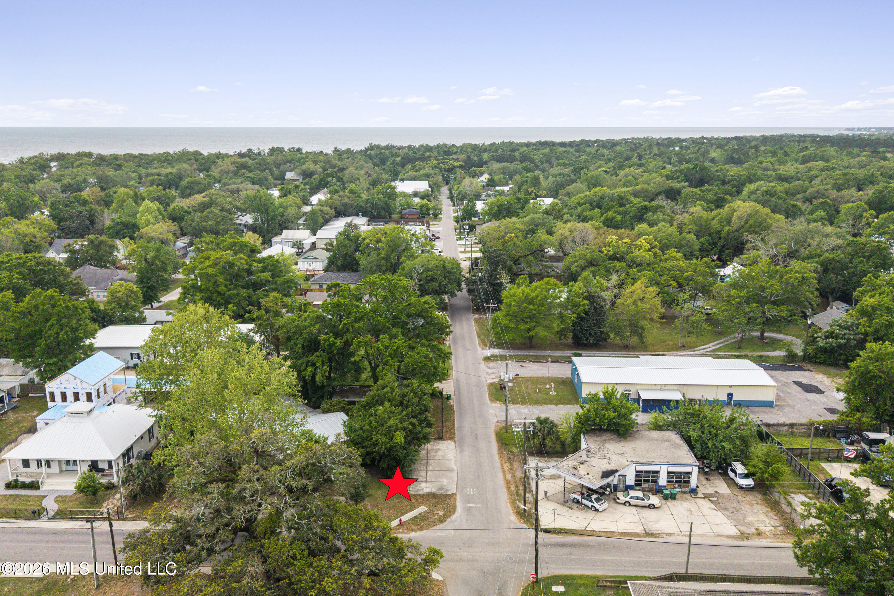 264 Washington Street Property Photo 6