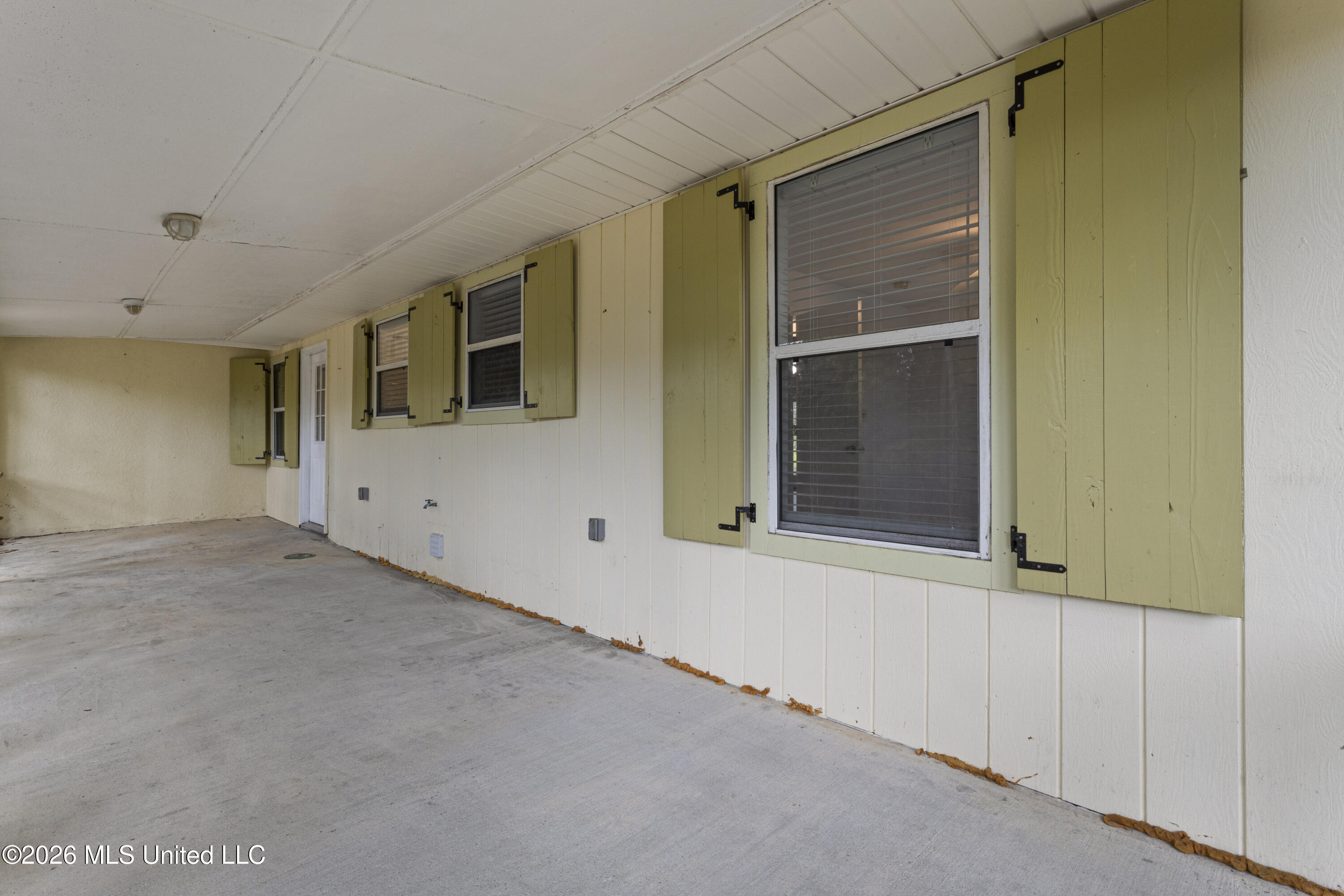 264 Washington Street Property Photo 10