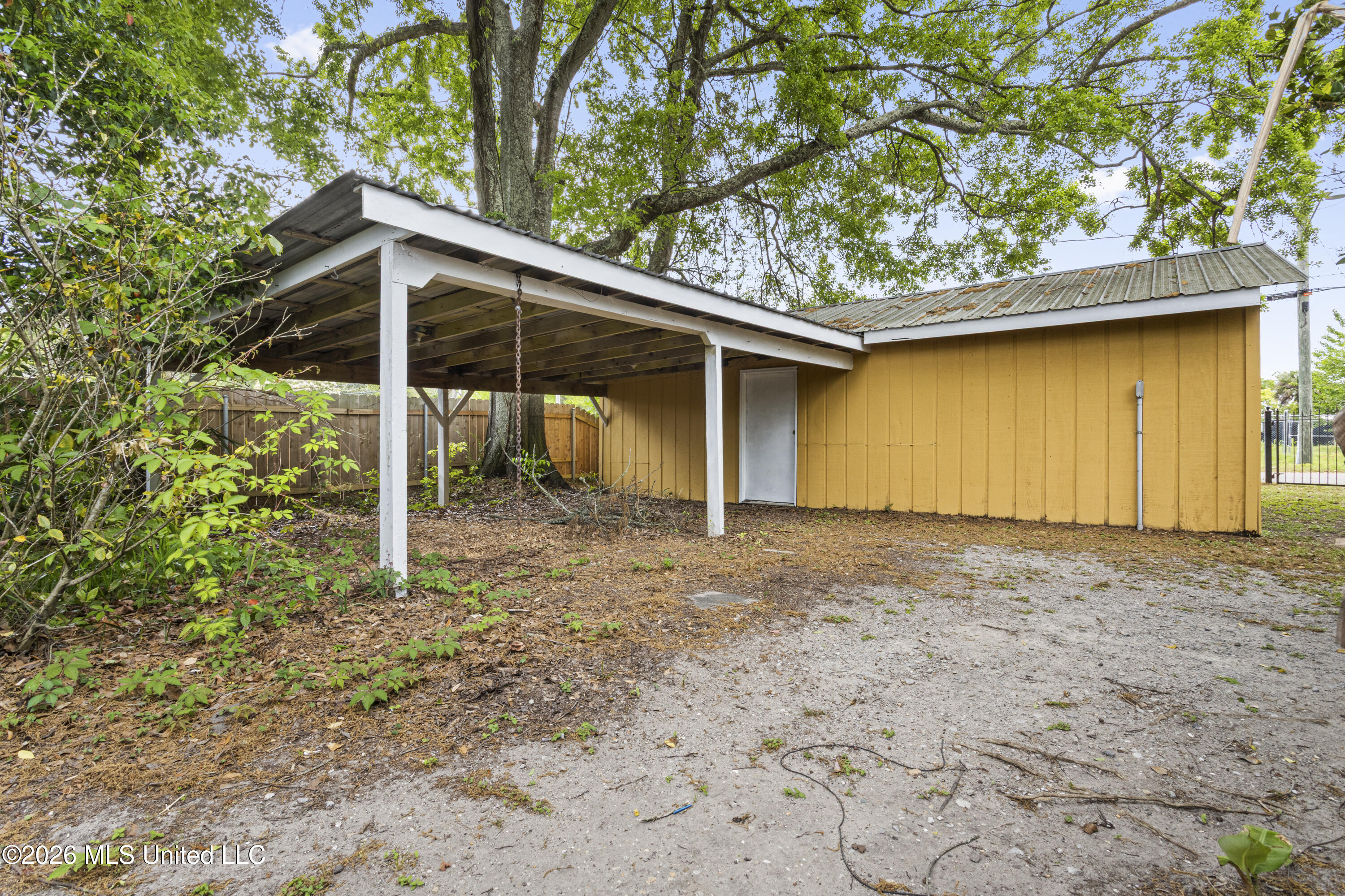 264 Washington Street Property Photo 38