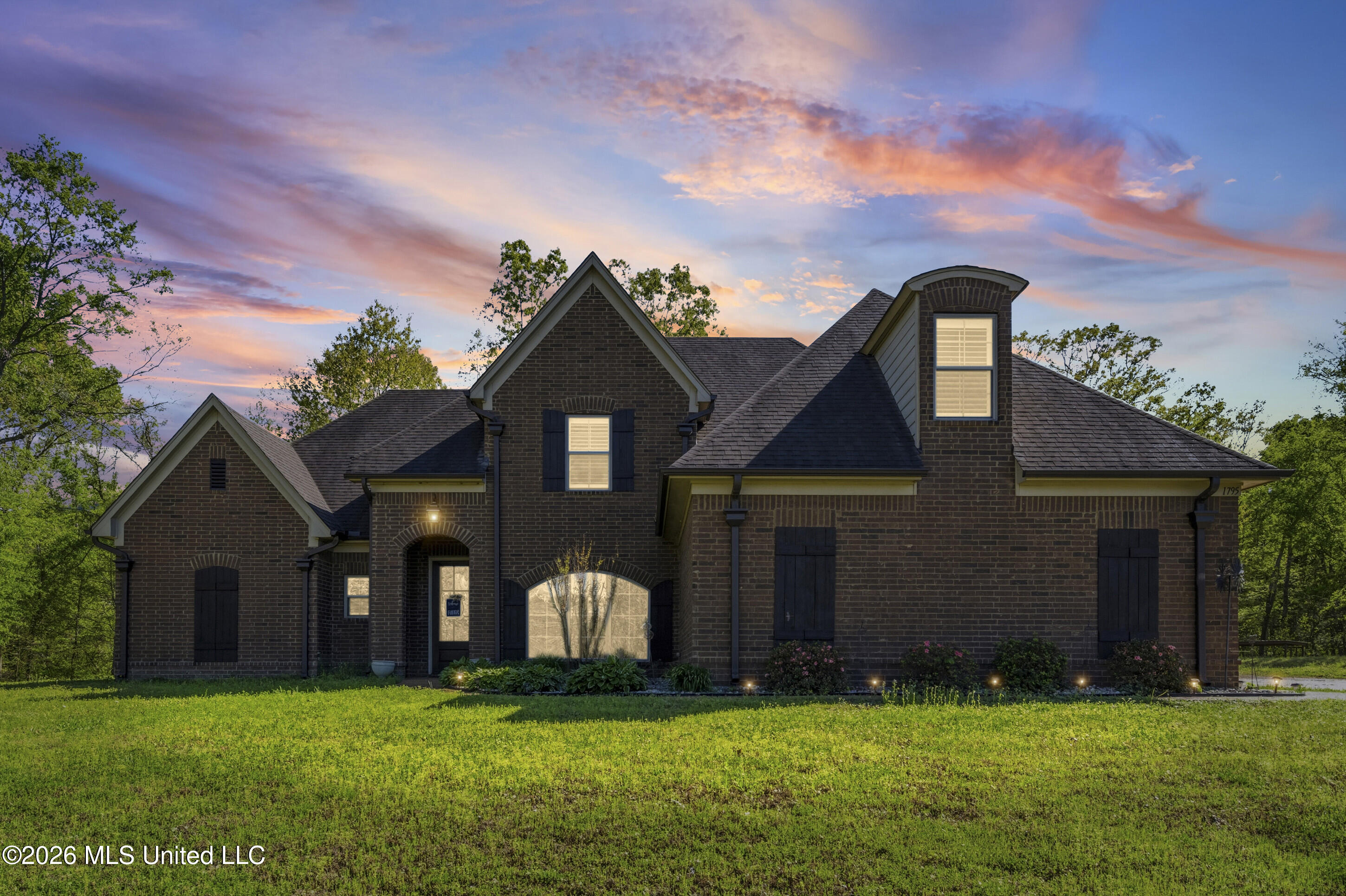 1795 Gaines Road Property Photo 2