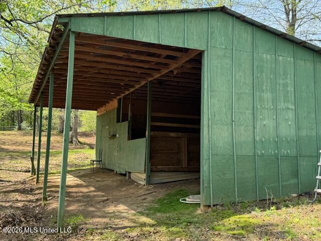 349 W Cox Road Property Photo 4
