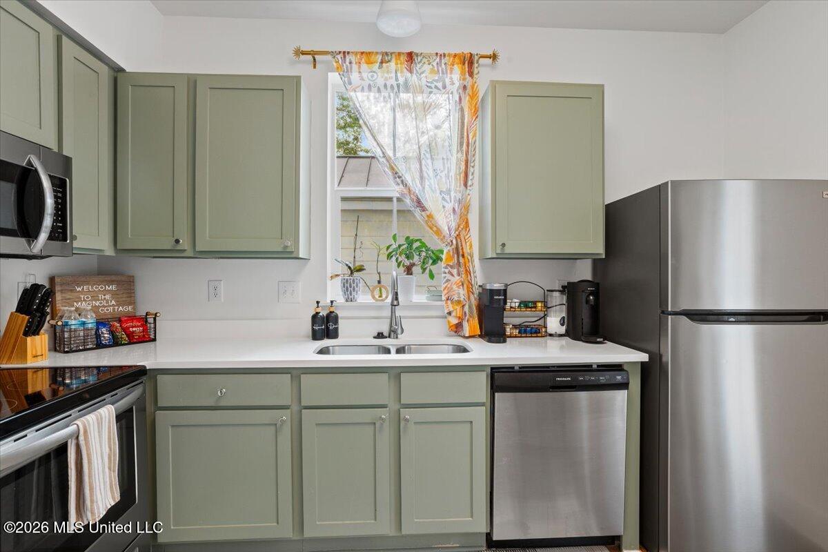 2207 Government Street Property Photo 11