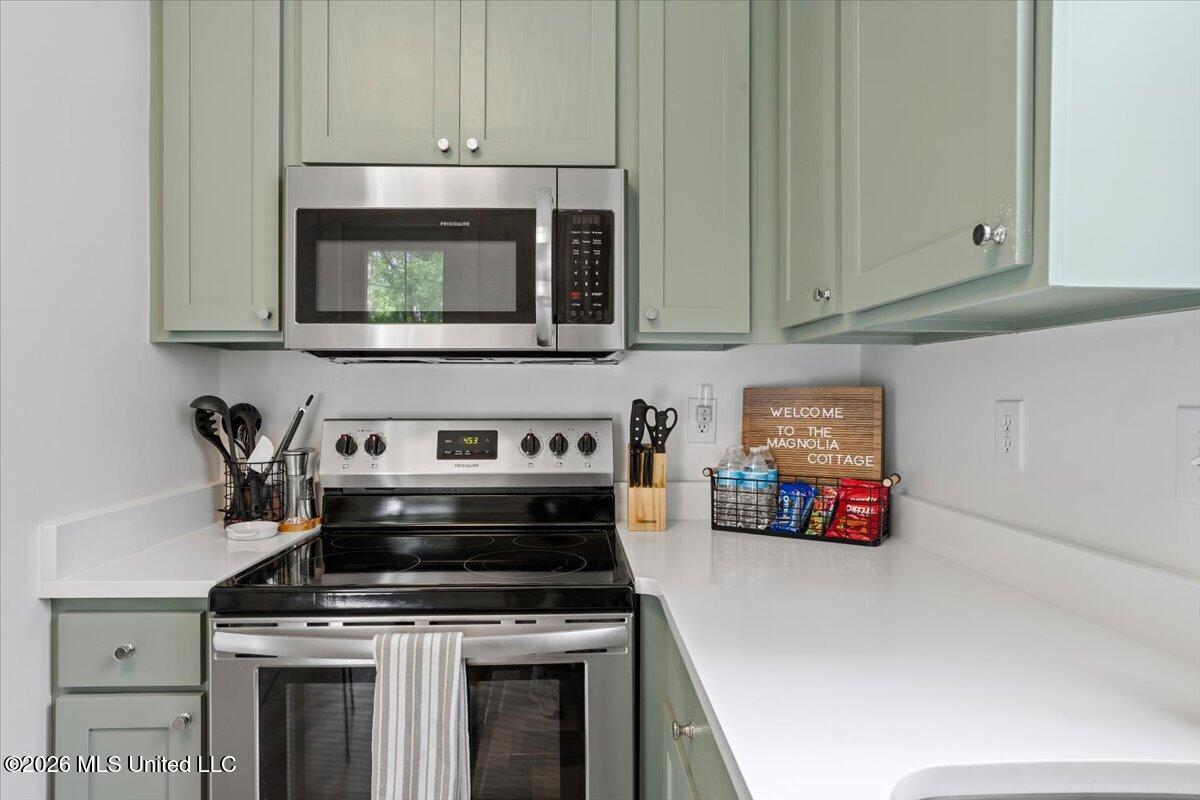 2207 Government Street Property Photo 12