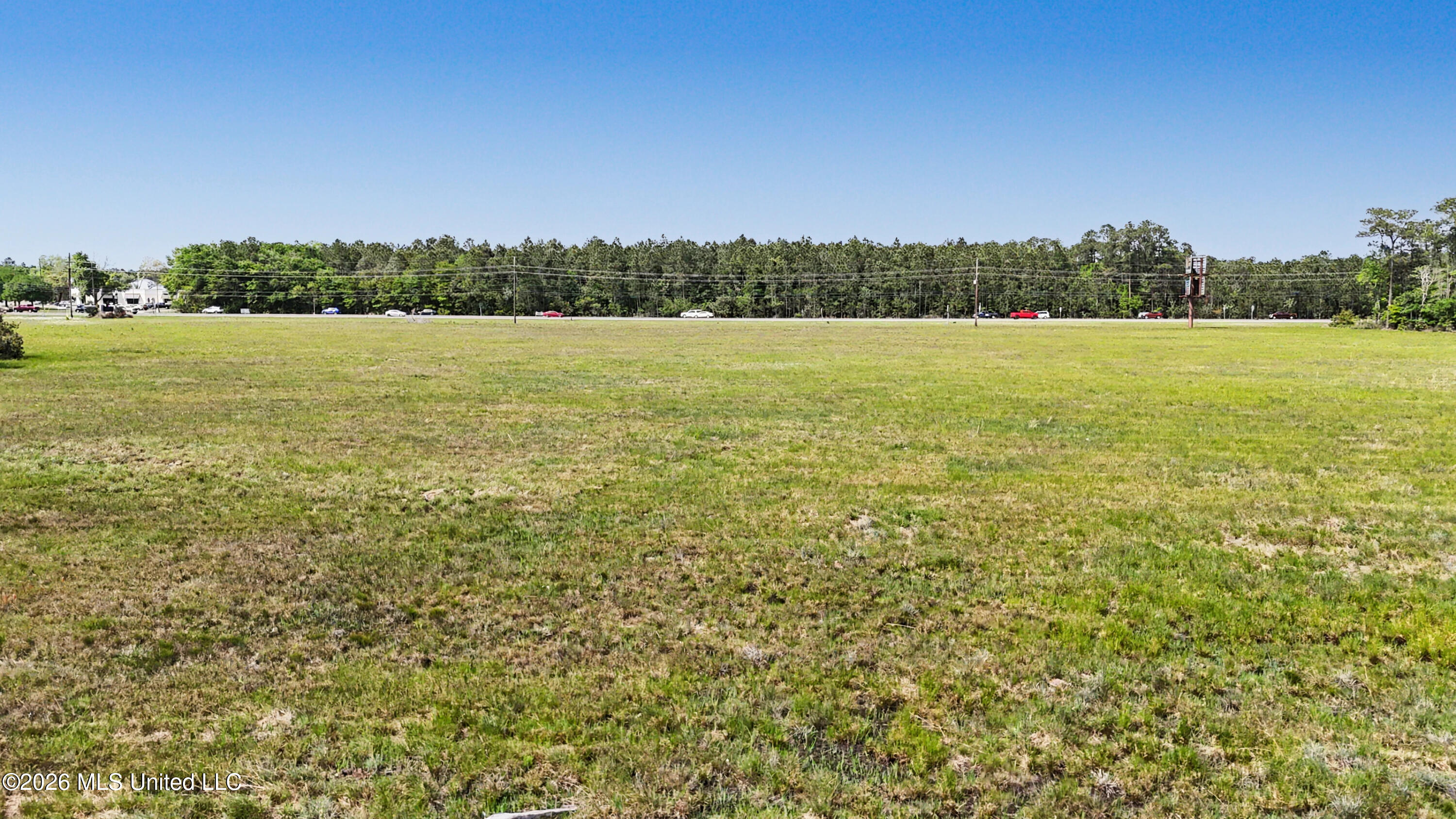 Highway 90 Property Photo 13