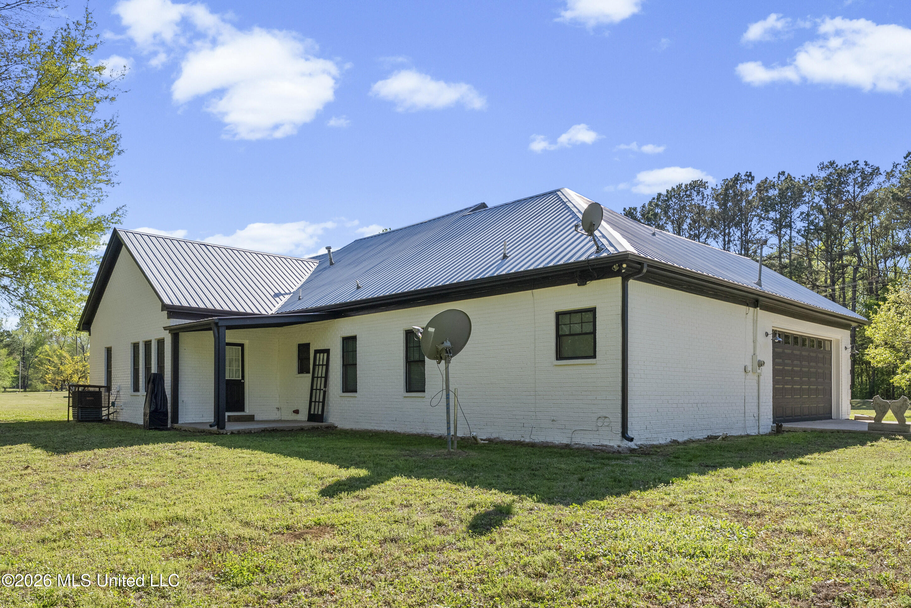 2314 Highway 7 North Property Photo 27