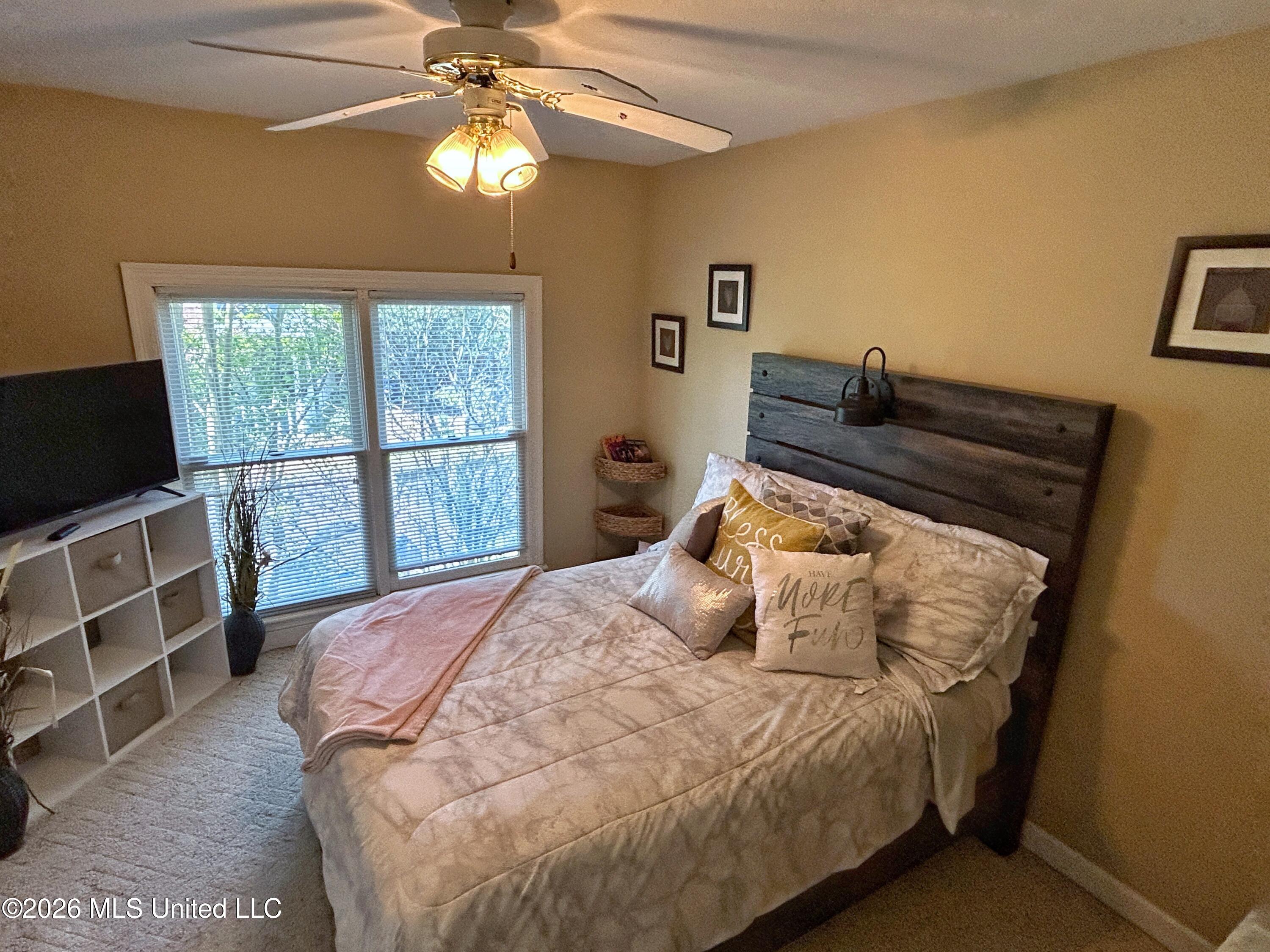 109 Napa Valley Drive Property Photo 6