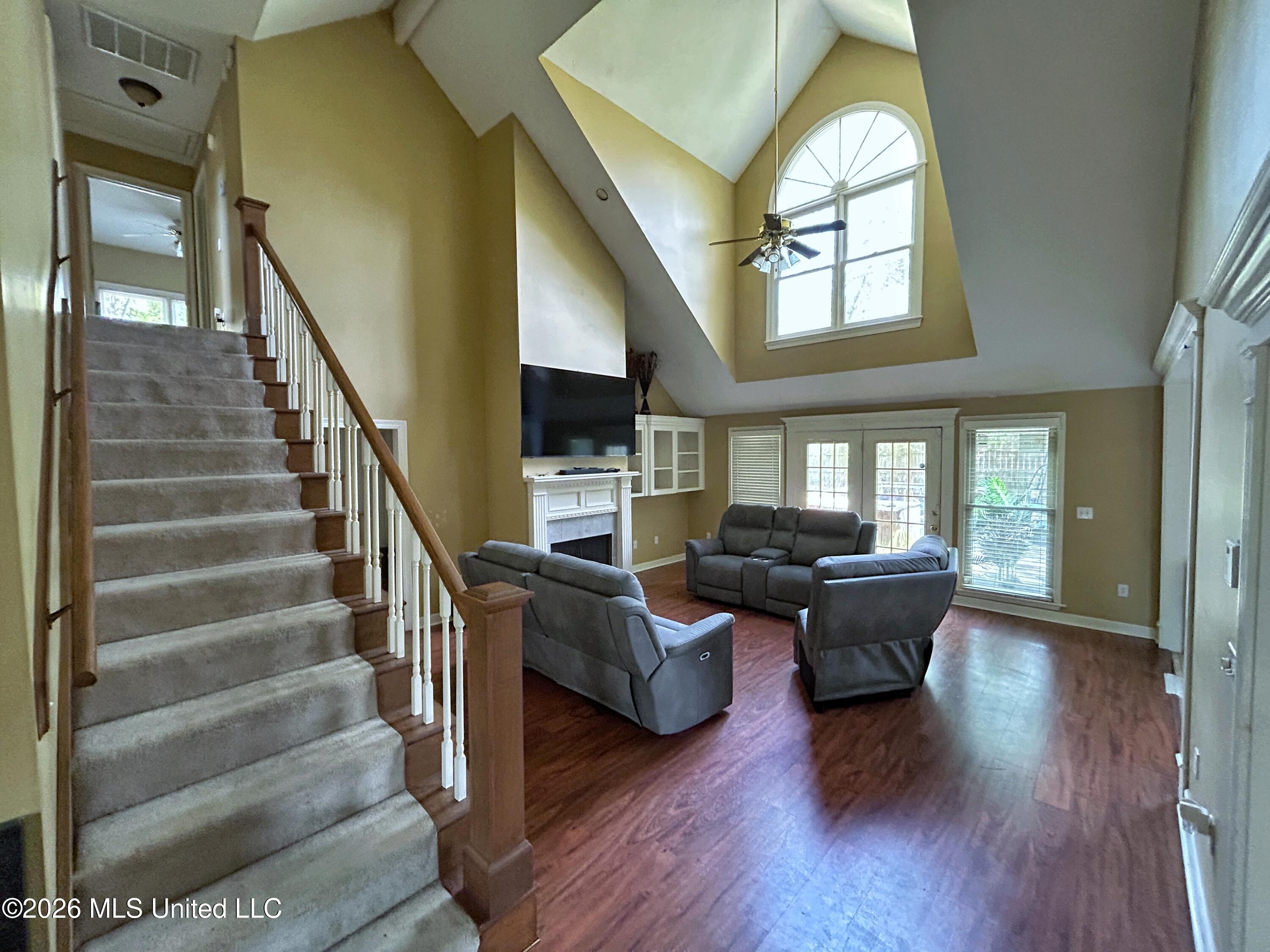 109 Napa Valley Drive Property Photo 11