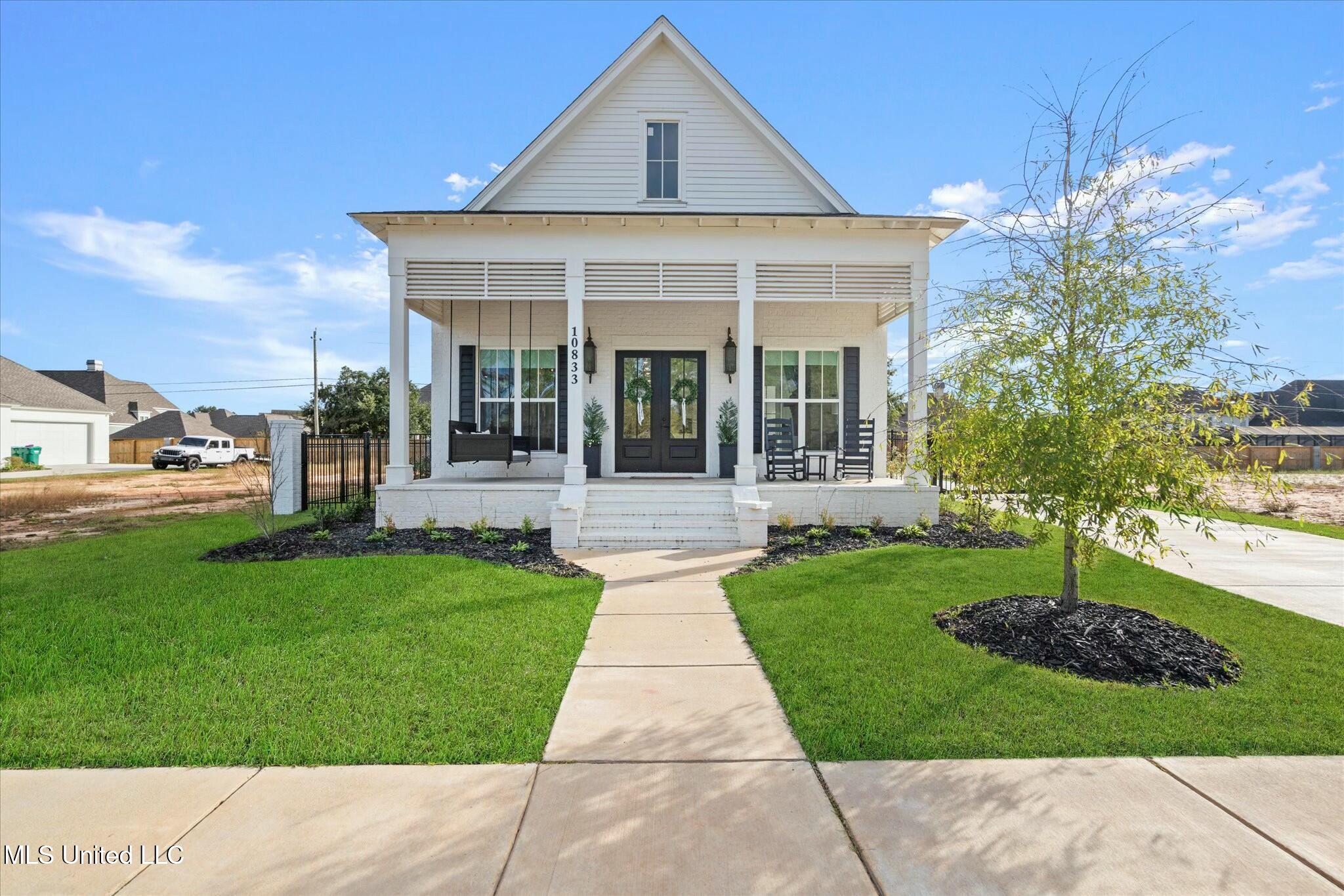 10833 Lily Lane Property Photo 1