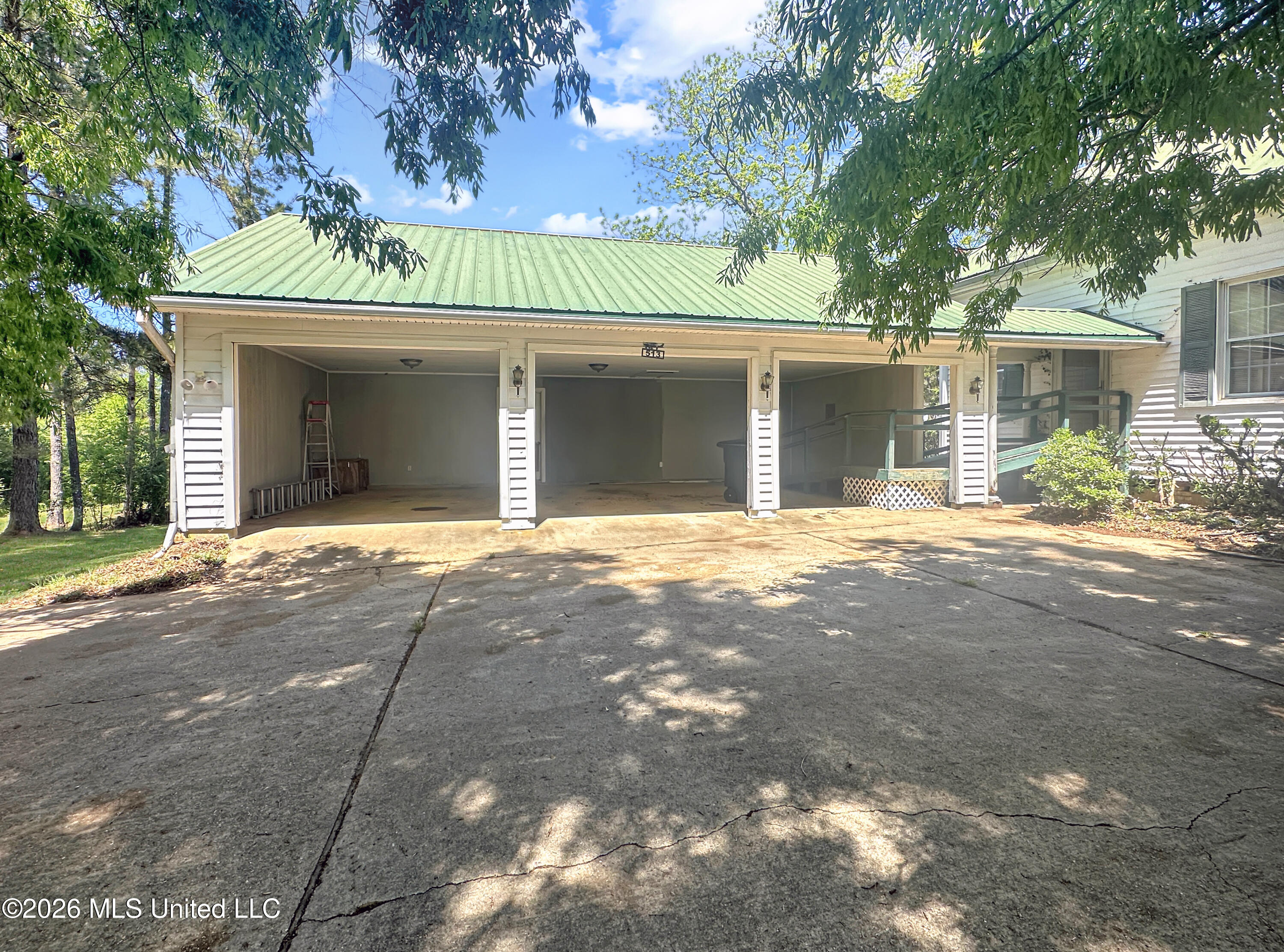 513 Harmony Road Property Photo 7