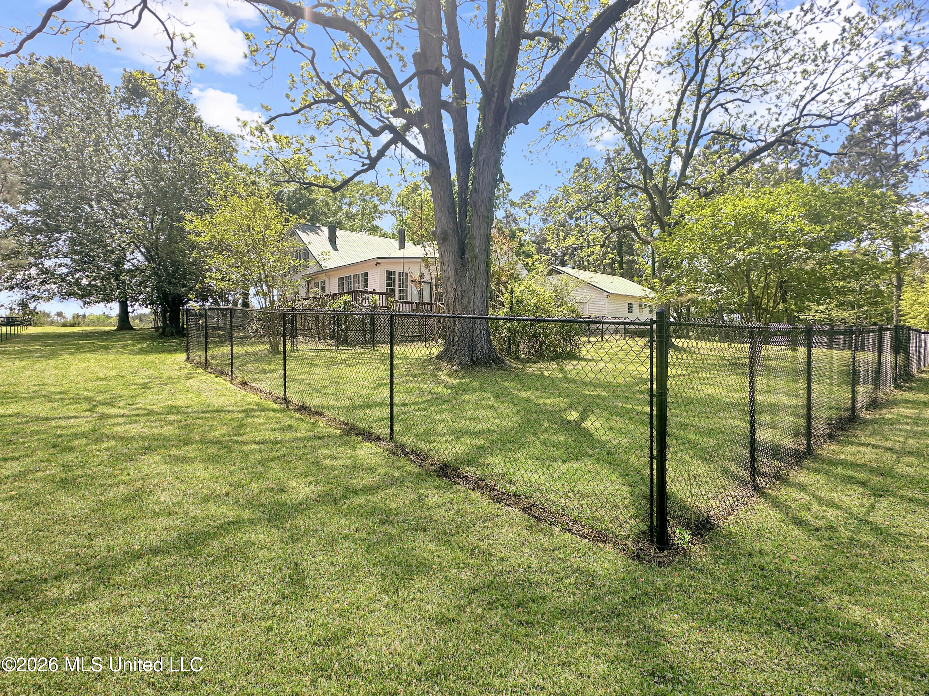513 Harmony Road Property Photo 13