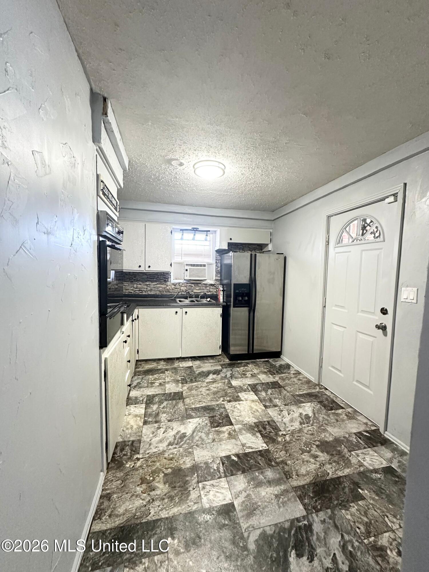 57 S Main Street Property Photo 3
