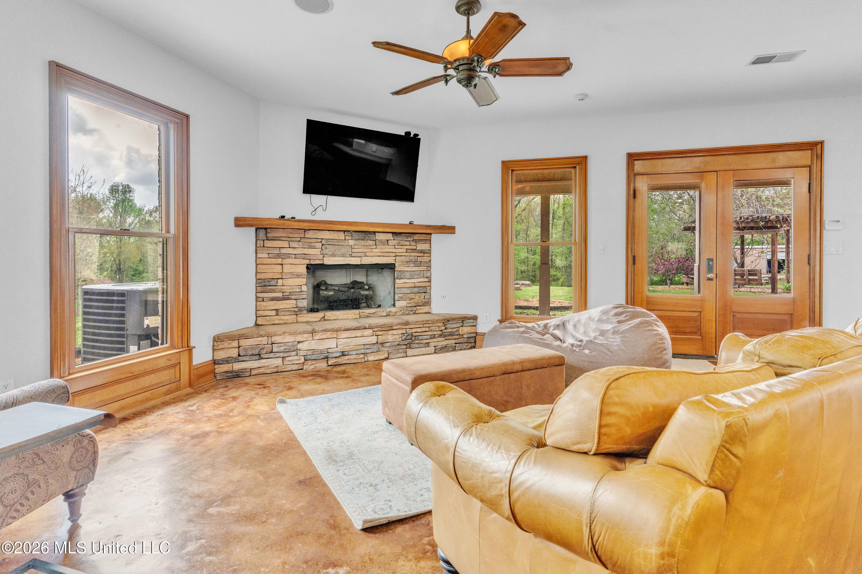 3555 S Fogg Road Property Photo 14