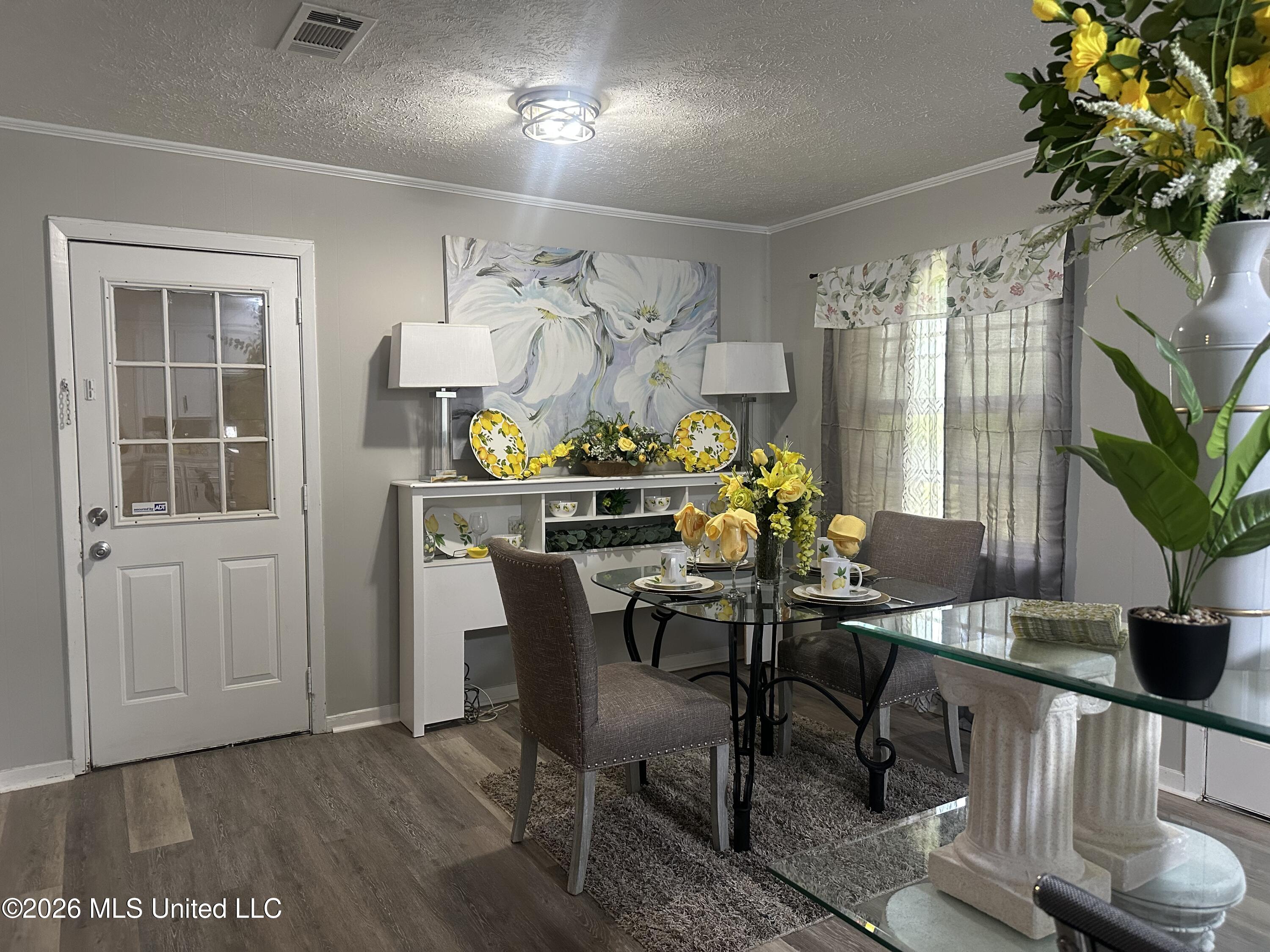 119 Harris Lane Property Photo 8