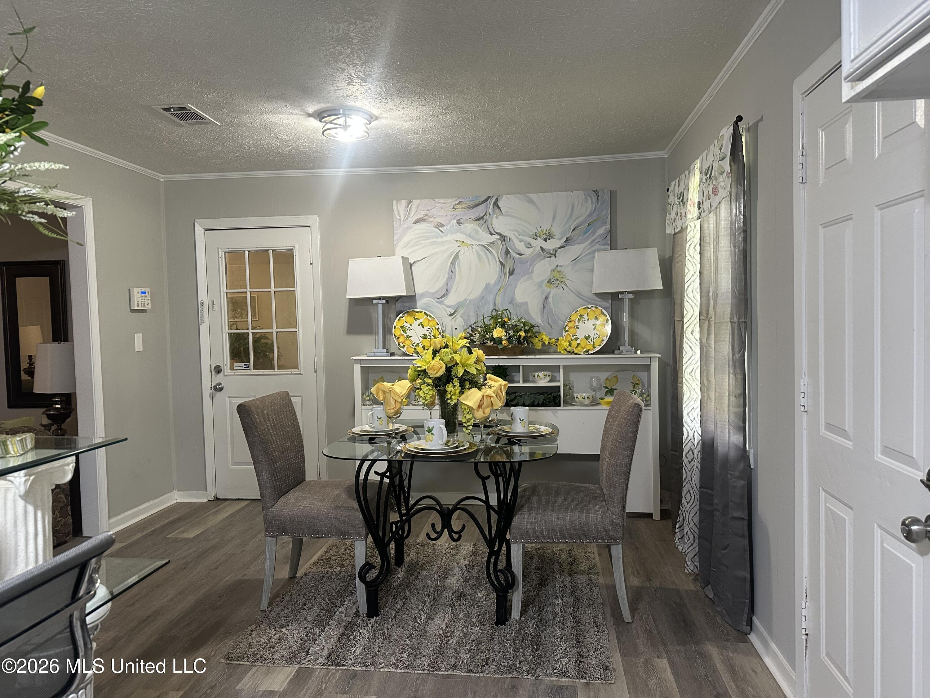 119 Harris Lane Property Photo 10