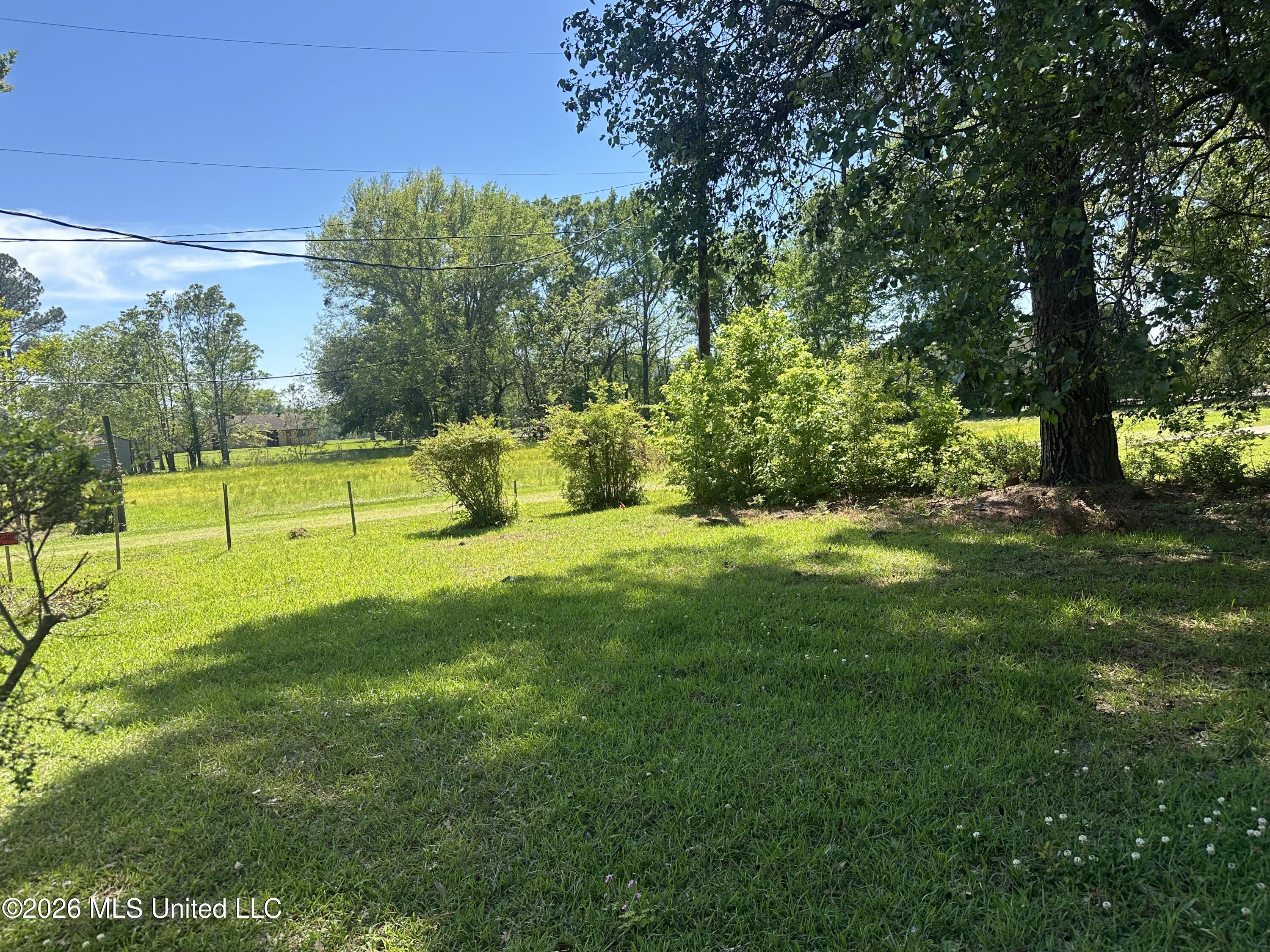 119 Harris Lane Property Photo 55