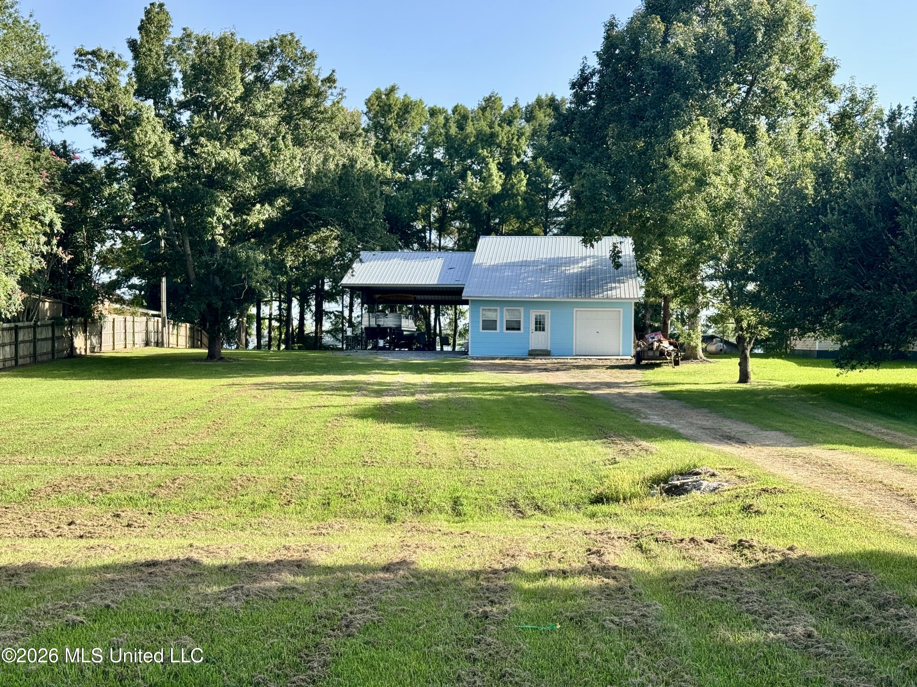 3240 Louisiana 569 Property Photo 1