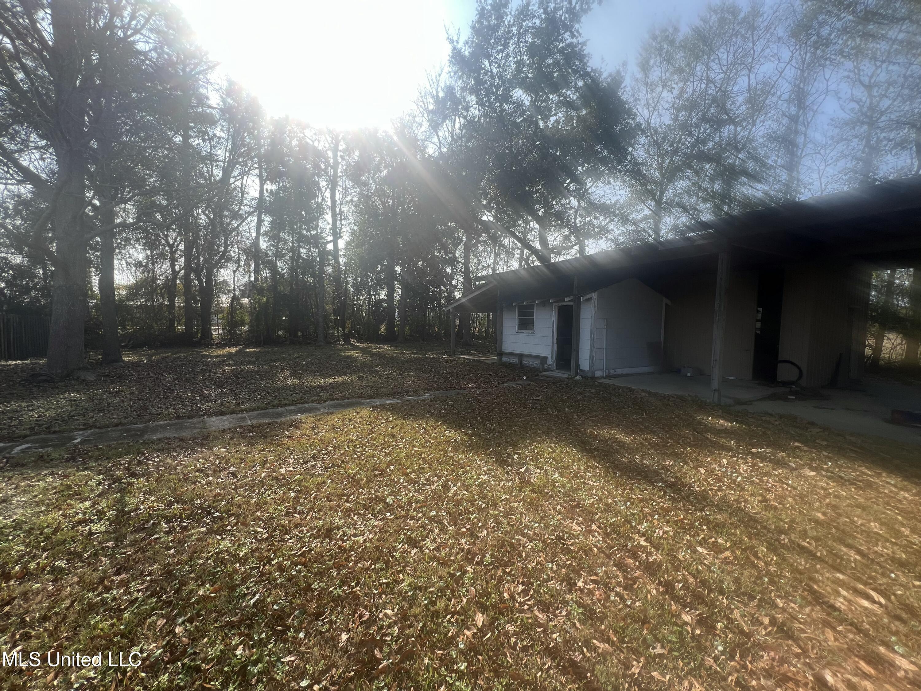 10267 Boney Avenue Property Photo 2