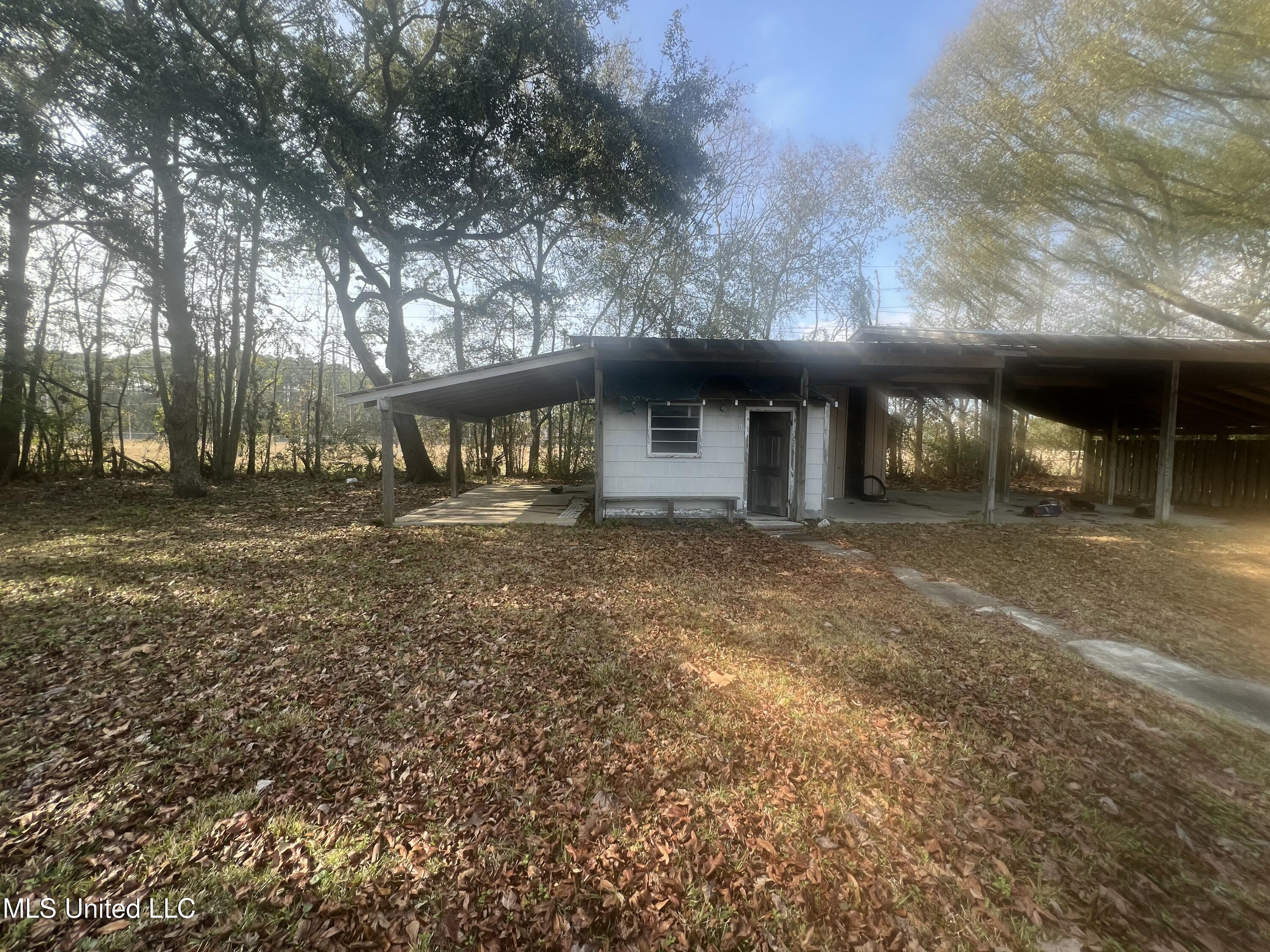 10267 Boney Avenue Property Photo 3