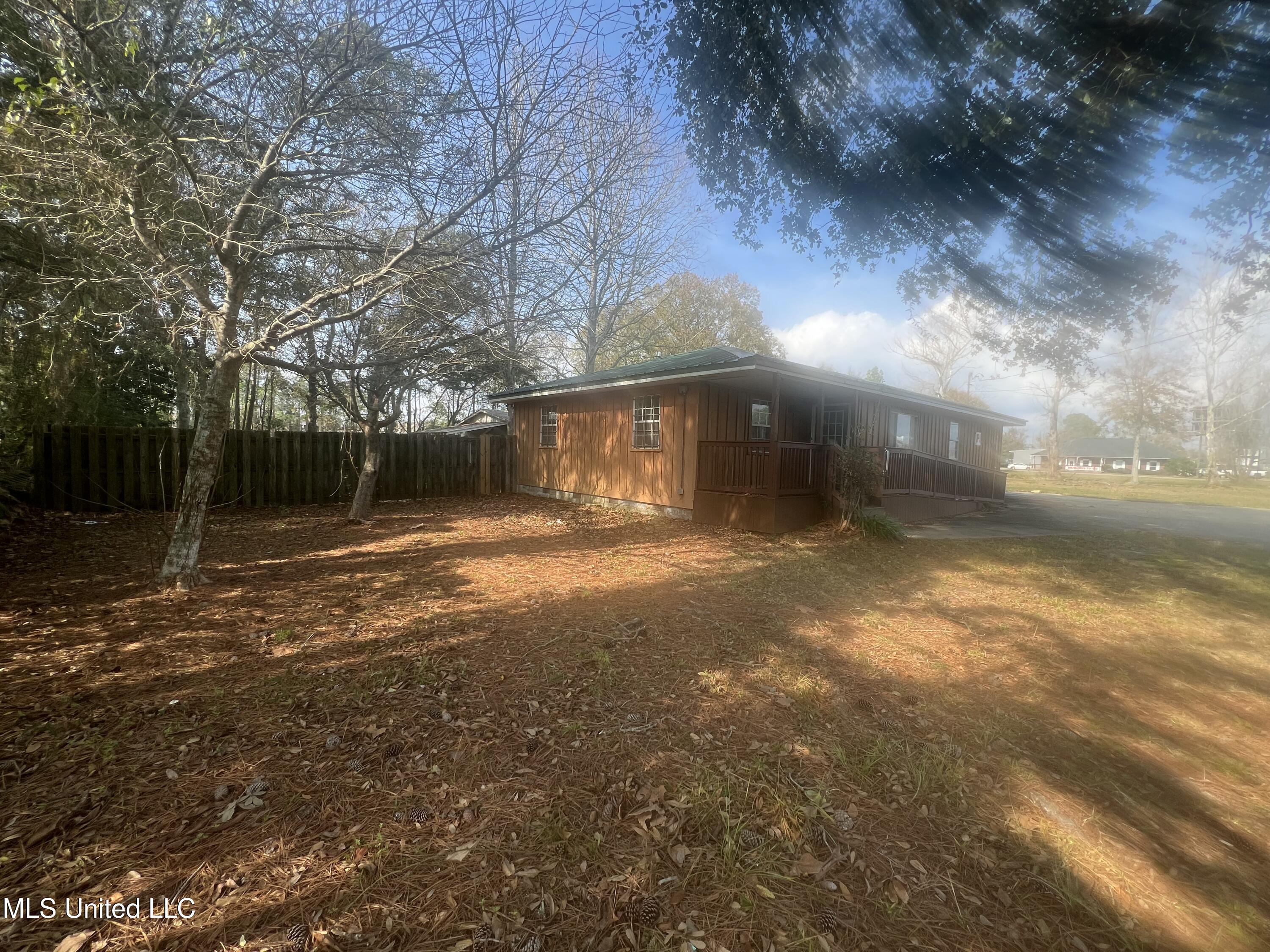 10267 Boney Avenue Property Photo 24