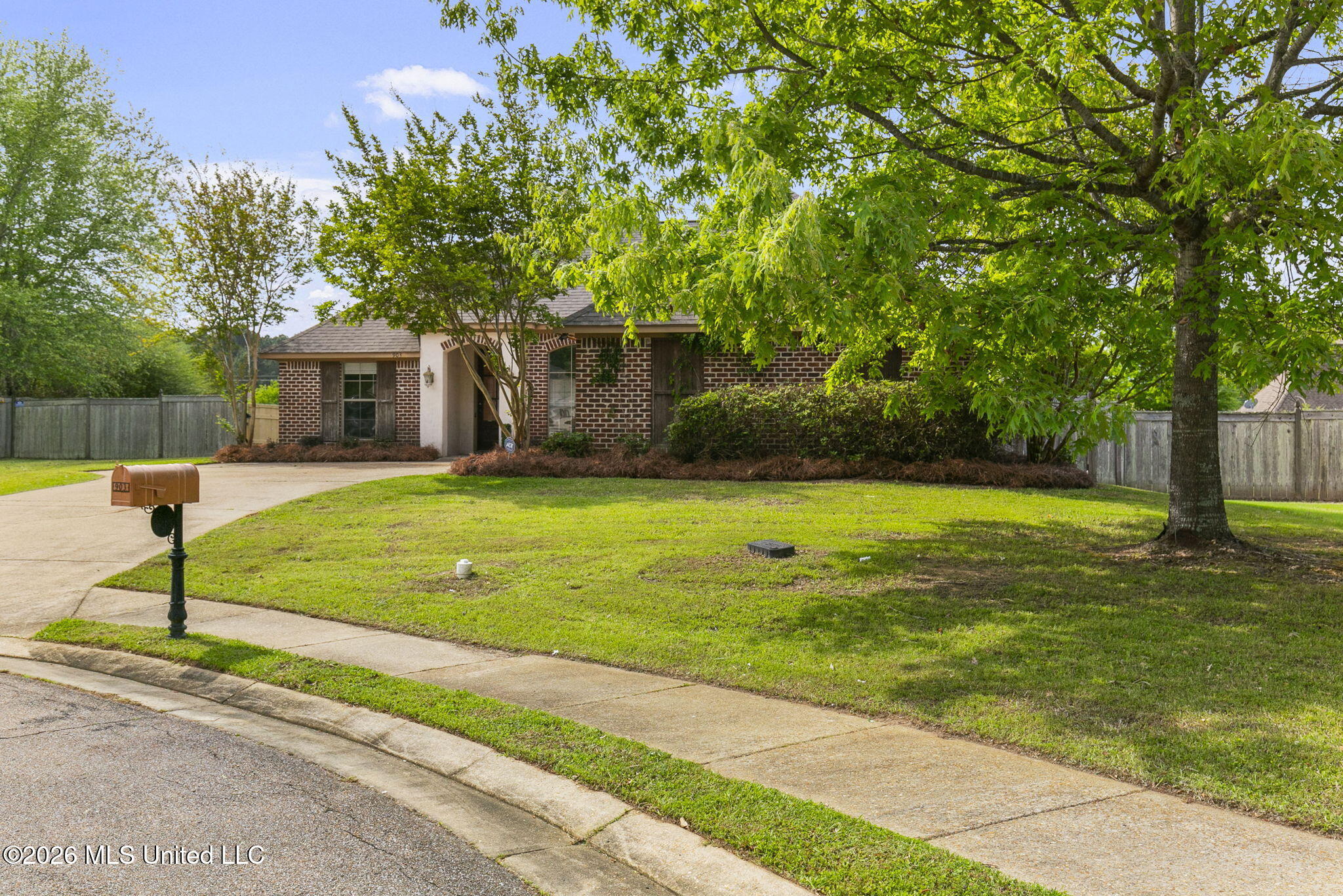 903 Timberton Drive Property Photo 5
