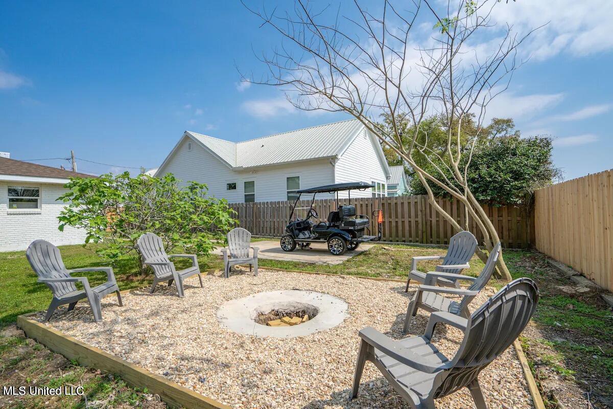 126 Bookter Street Property Photo 13