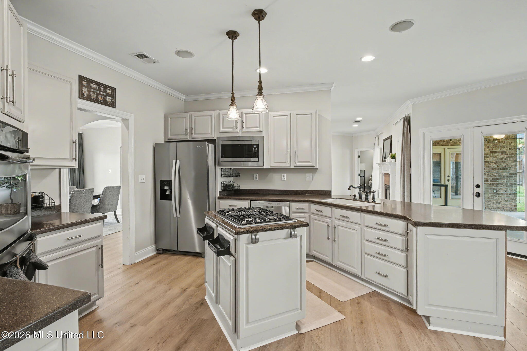1785 Cashion Cove Property Photo 3