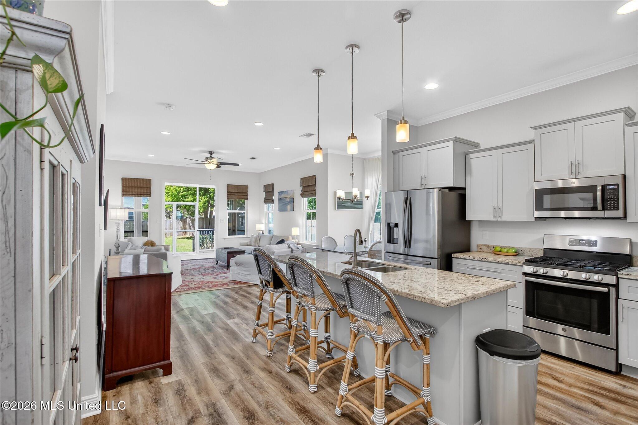 215 White Harbor Road Property Photo 12