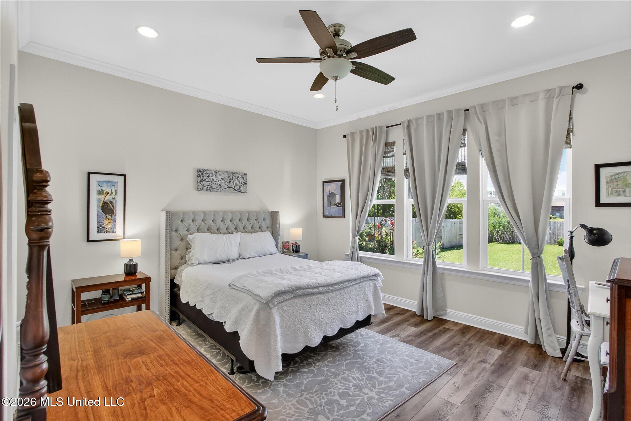 215 White Harbor Road Property Photo 17
